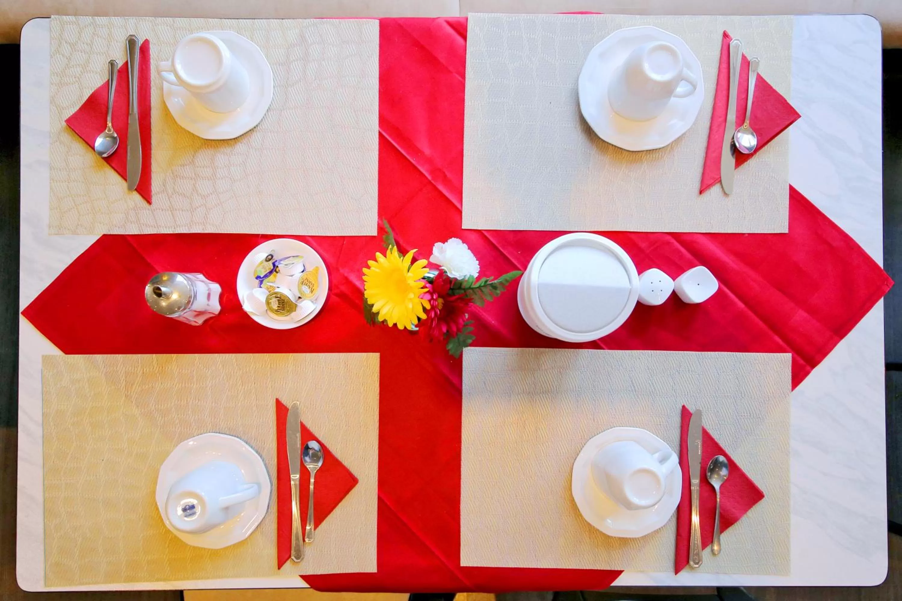 Dining area in Hotel Kick