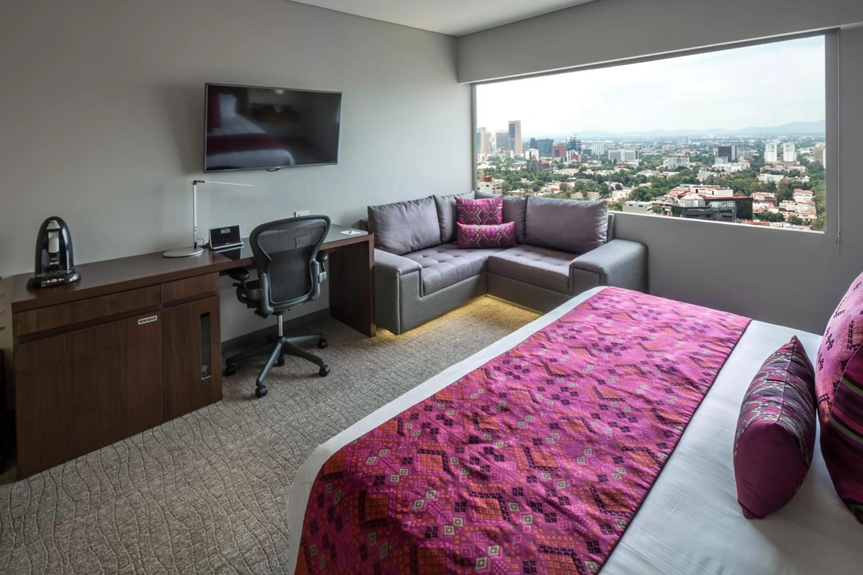Bedroom, Bed in Presidente InterContinental Mexico City by IHG