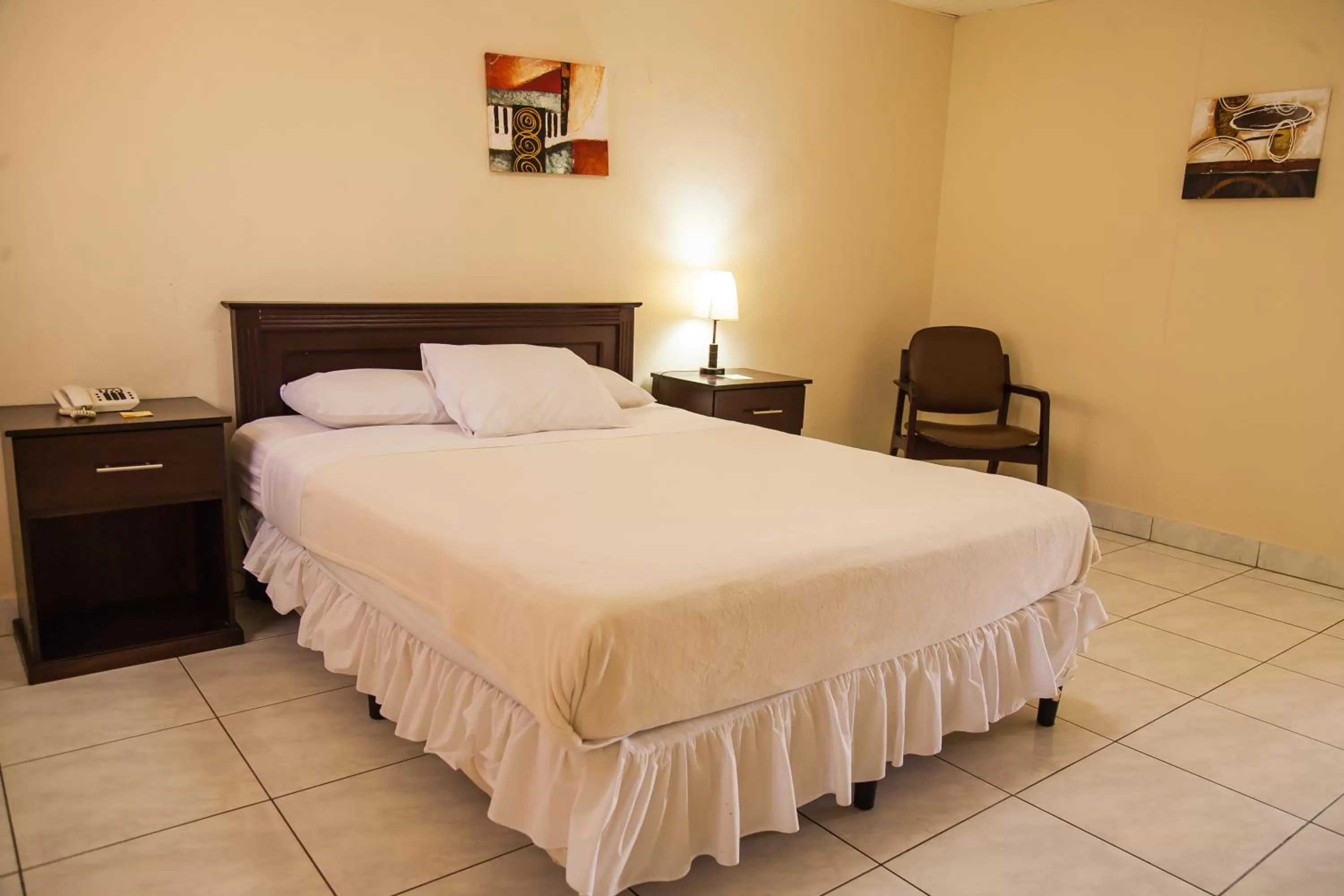 Bed in Hotel Estrella