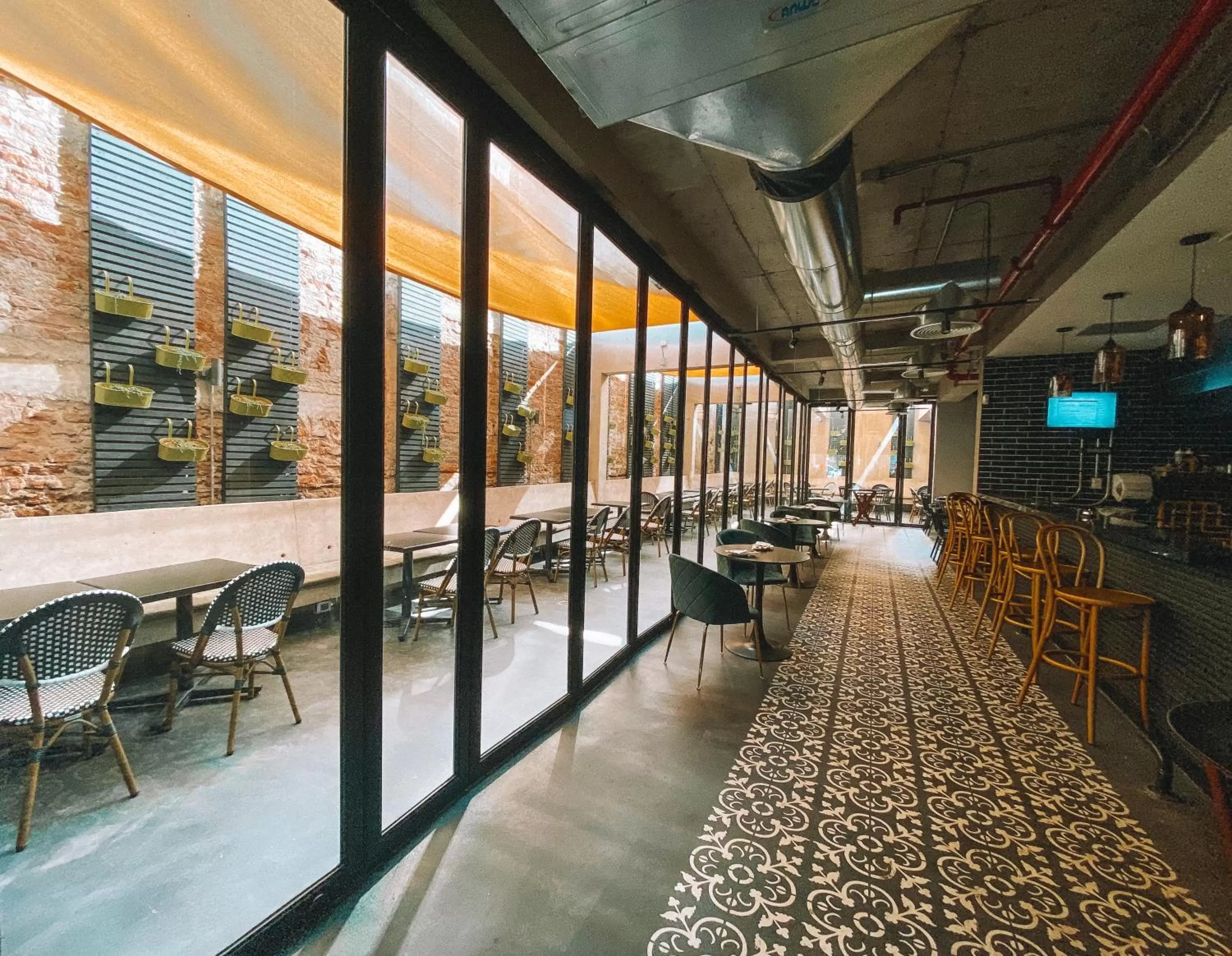 Restaurant/places to eat in hUB Providencia