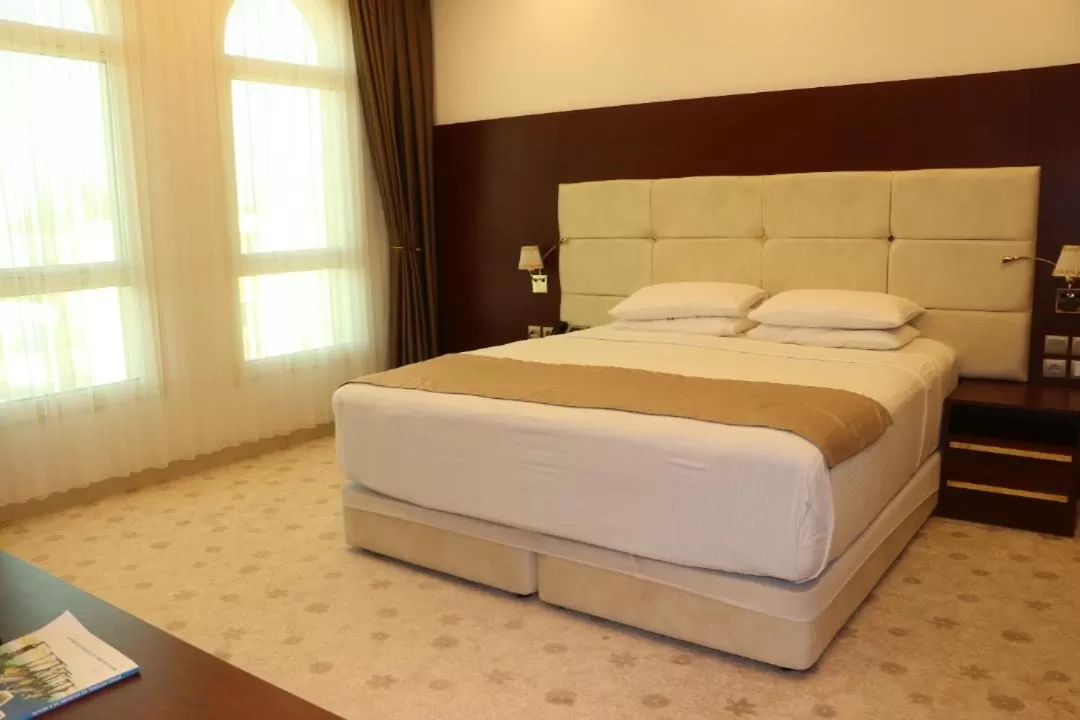 Photo of the whole room, Bed in Golden Airport Hotel