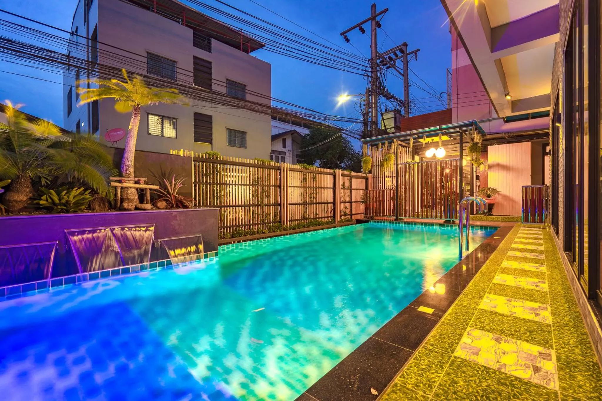 Property building in Penyos Residence