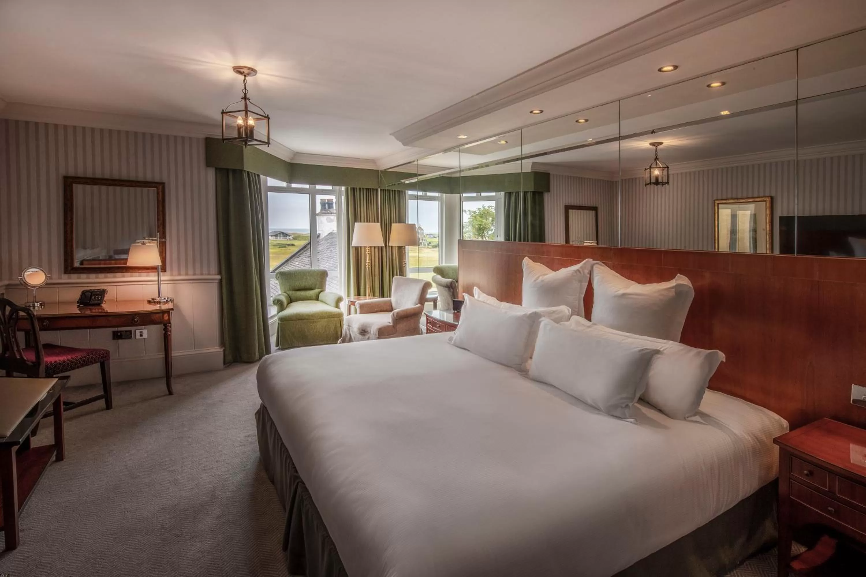 Bed in Old Course Hotel St Andrews