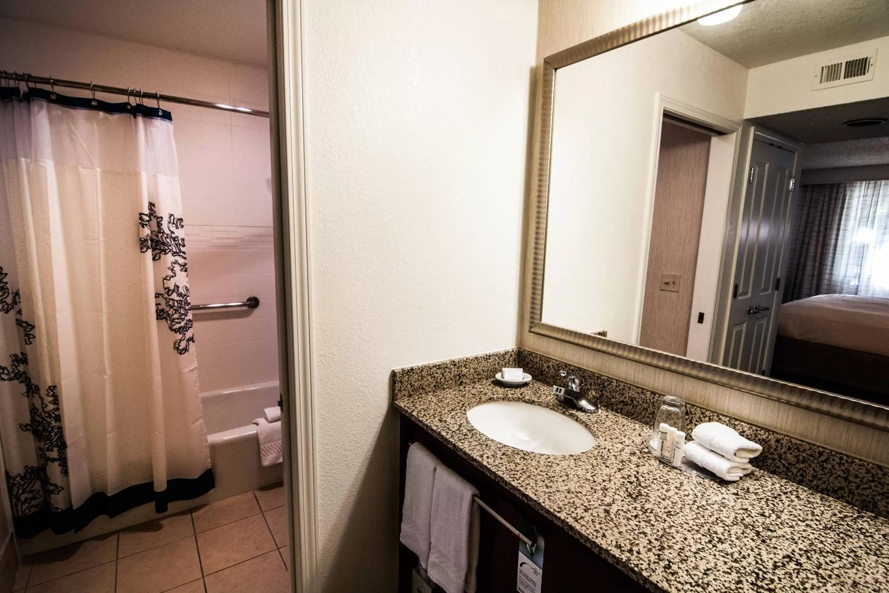 King Studio with Sofa Bed in Staybridge Suites Oxnard - River Ridge by IHG