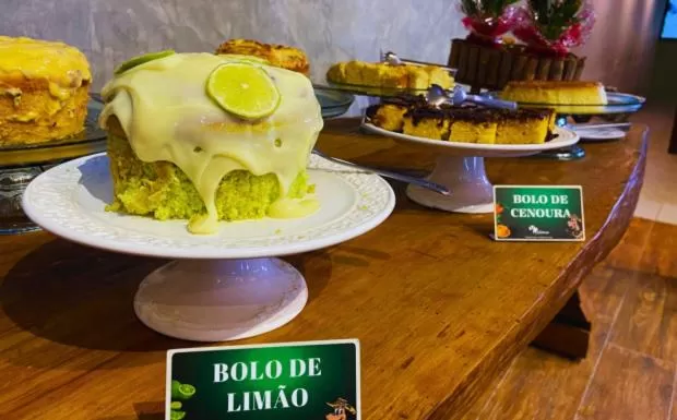 Restaurant/places to eat in Pousada Jovimar