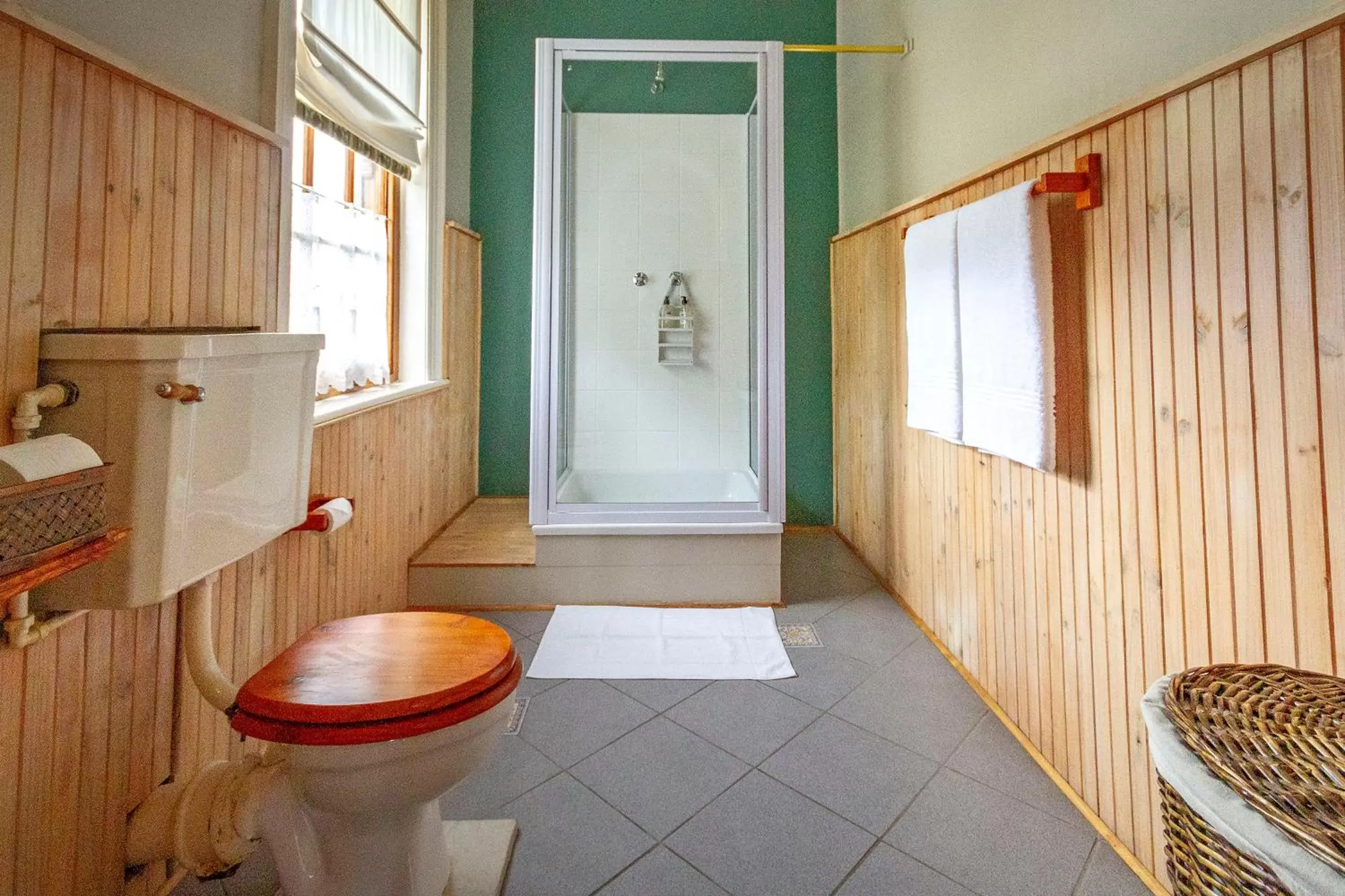 Queen Room with Balcony - single occupancy in Airlies Historical Guest House Queen Room with Balcony - single occupancy in Airlies Historical Guest House