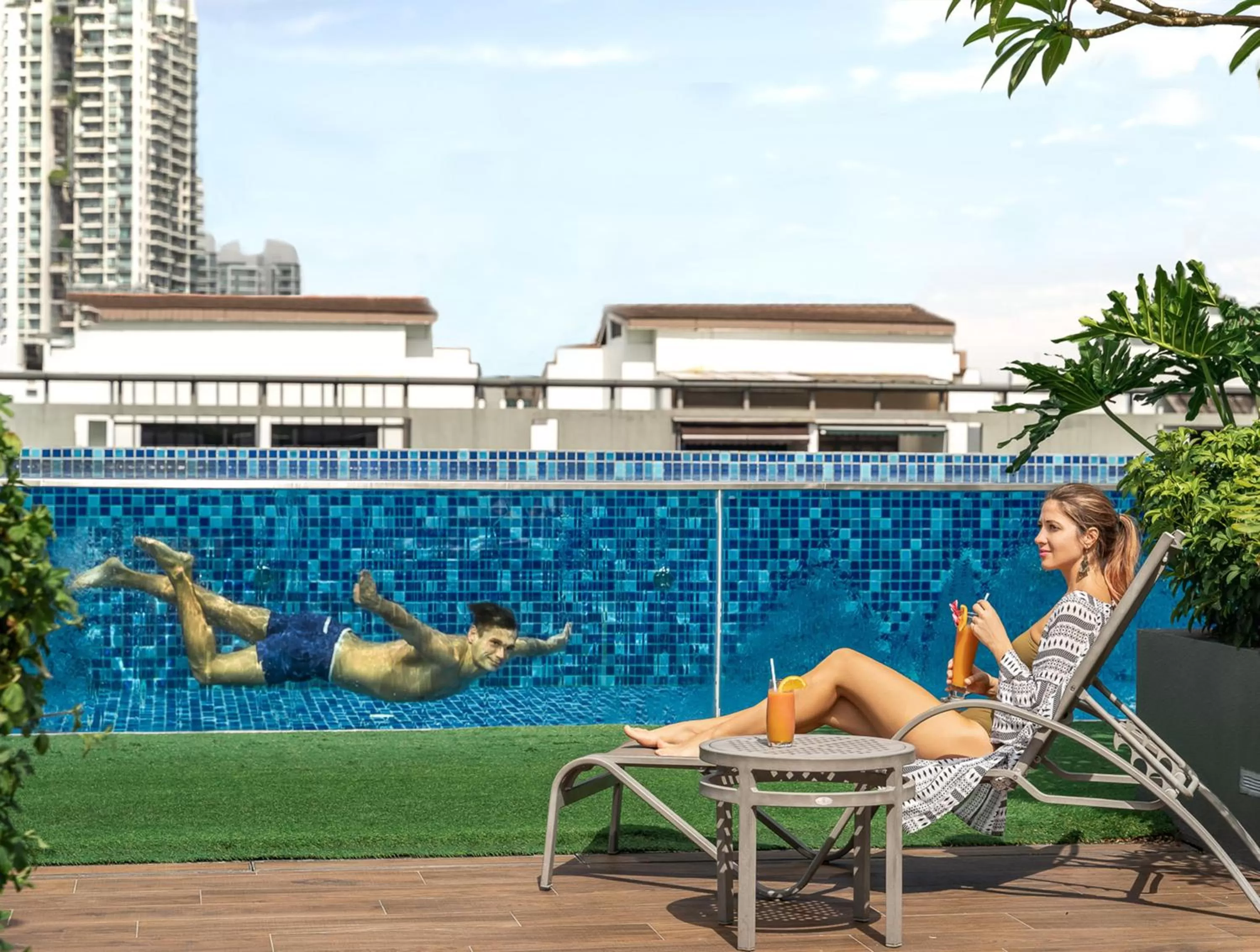 Swimming pool in Holiday Inn Express Singapore Clarke Quay by IHG