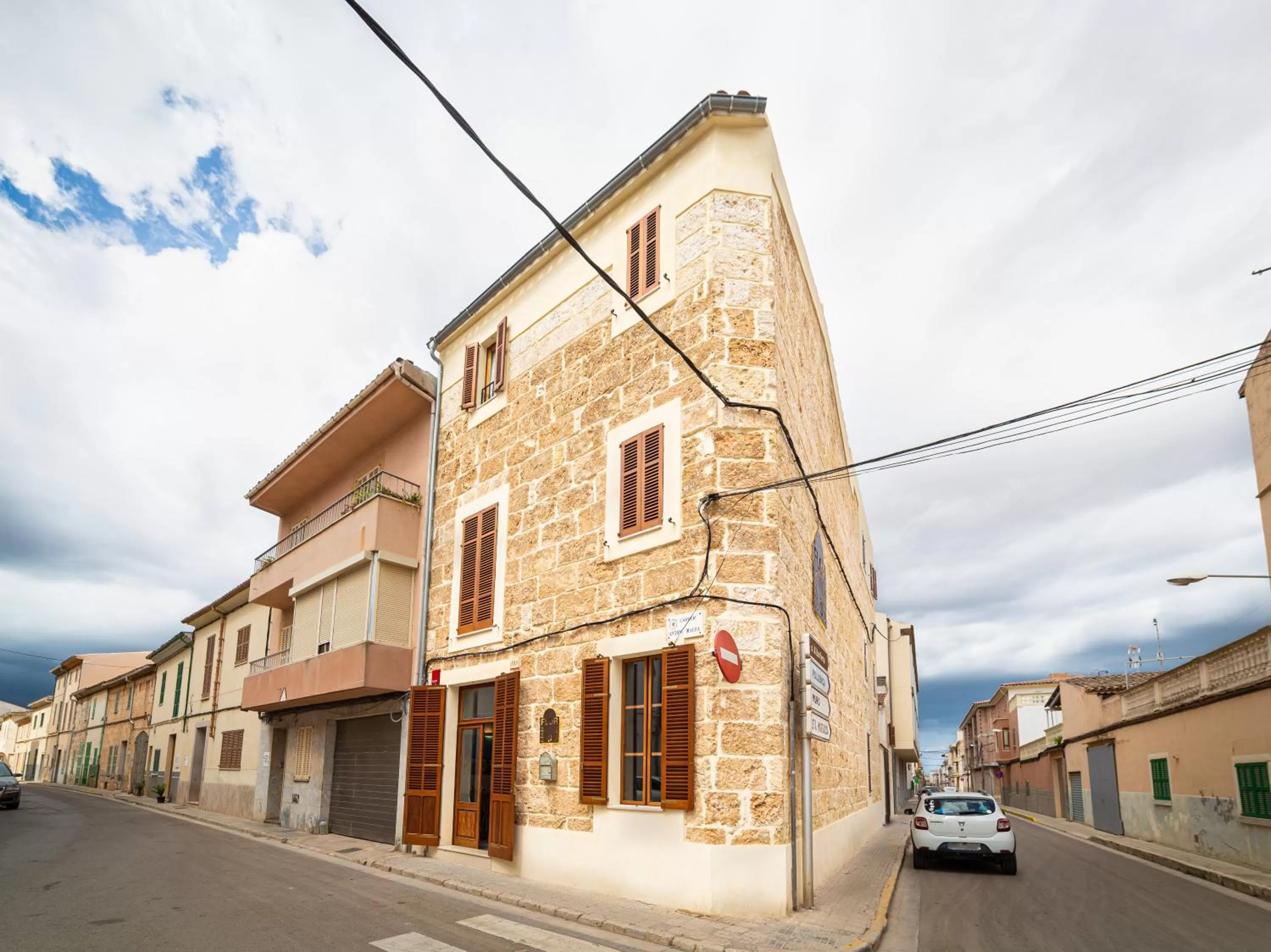 Property building in Flor de Mandarina