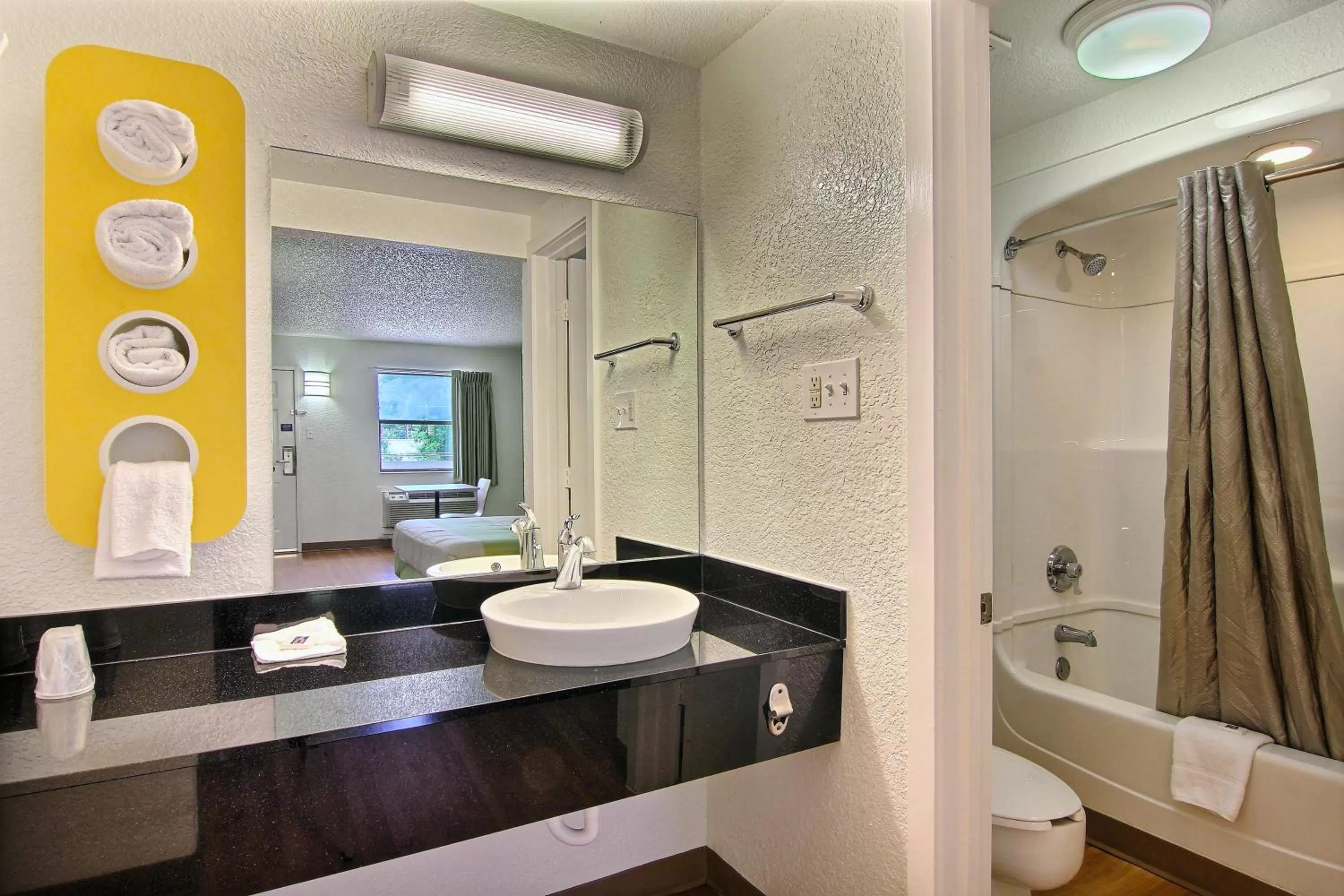 Bathroom in Motel 6 Austin, TX - Central Downtown UT