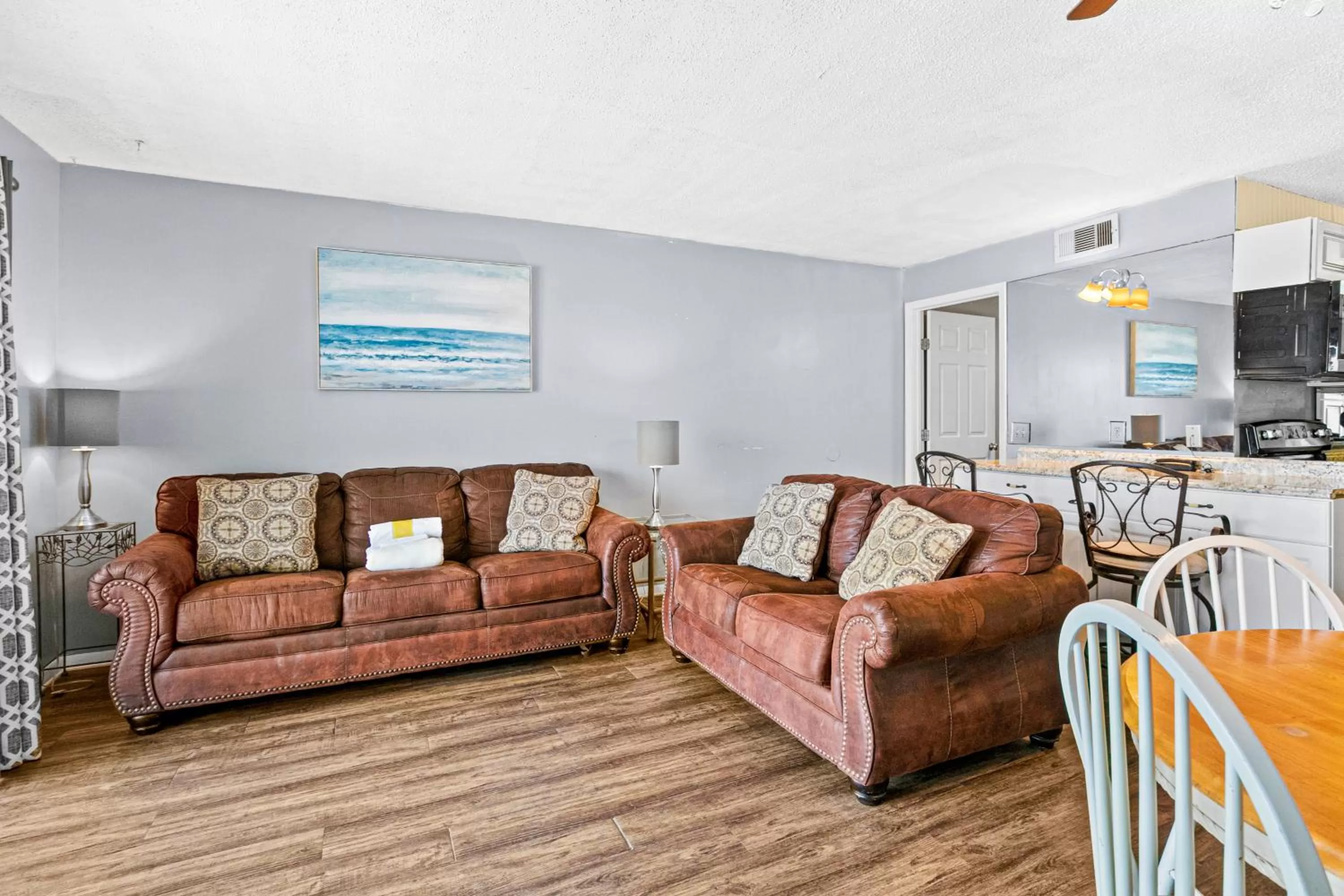 Apartment in The Summit