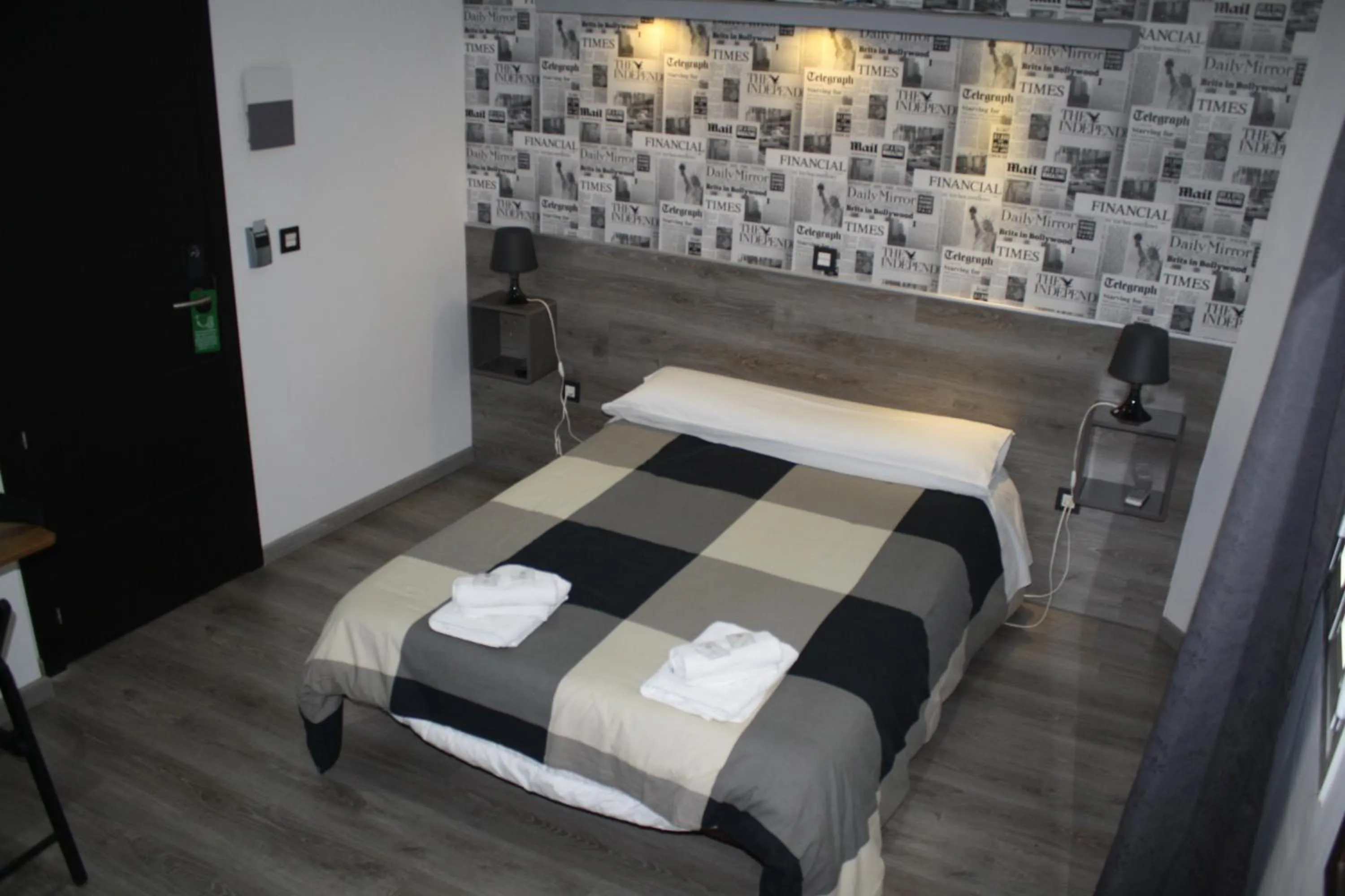 Photo of the whole room, Bed in Hostal MH Fuencarral