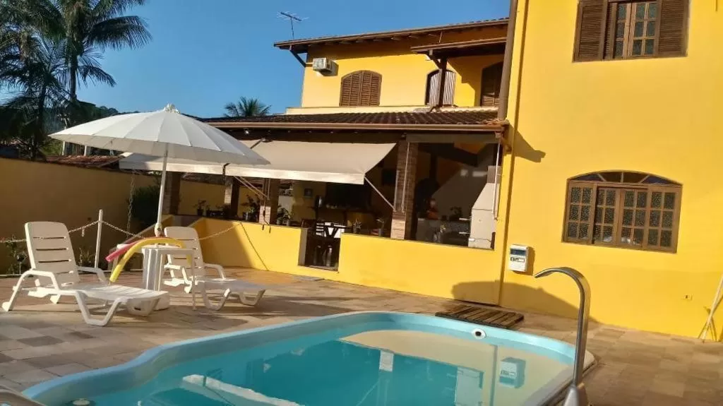 Swimming Pool in Pousada da Rose Paraty