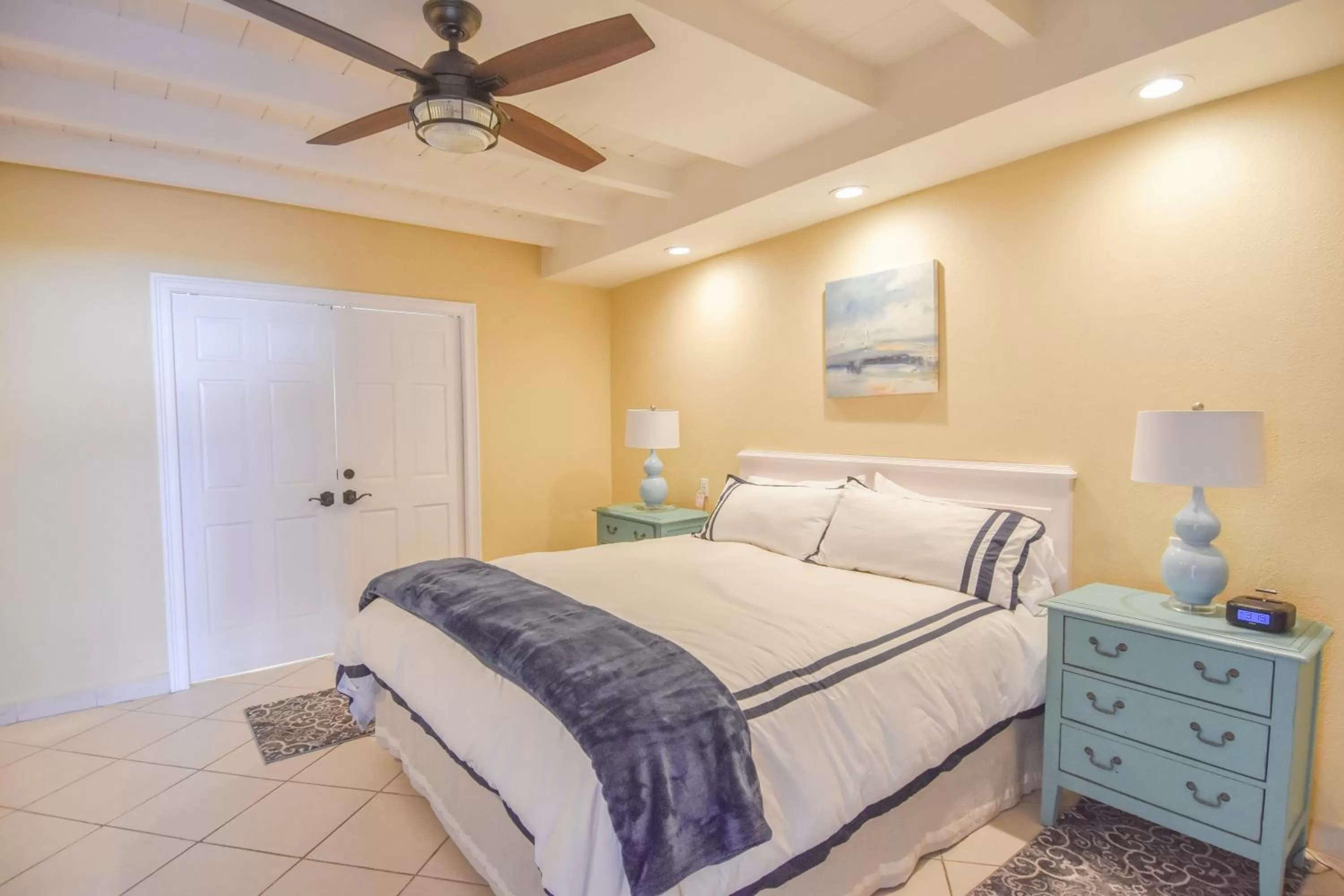 Bedroom, Bed in Quinta Pacifica Beachfront Villas