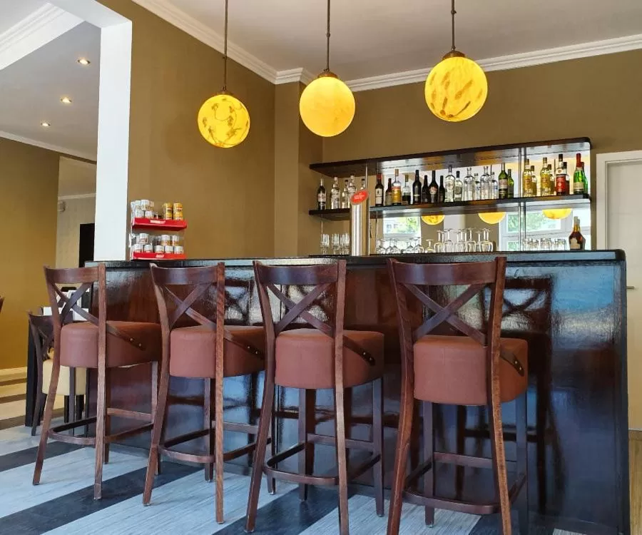 Lounge or bar in artHOTEL Bremen