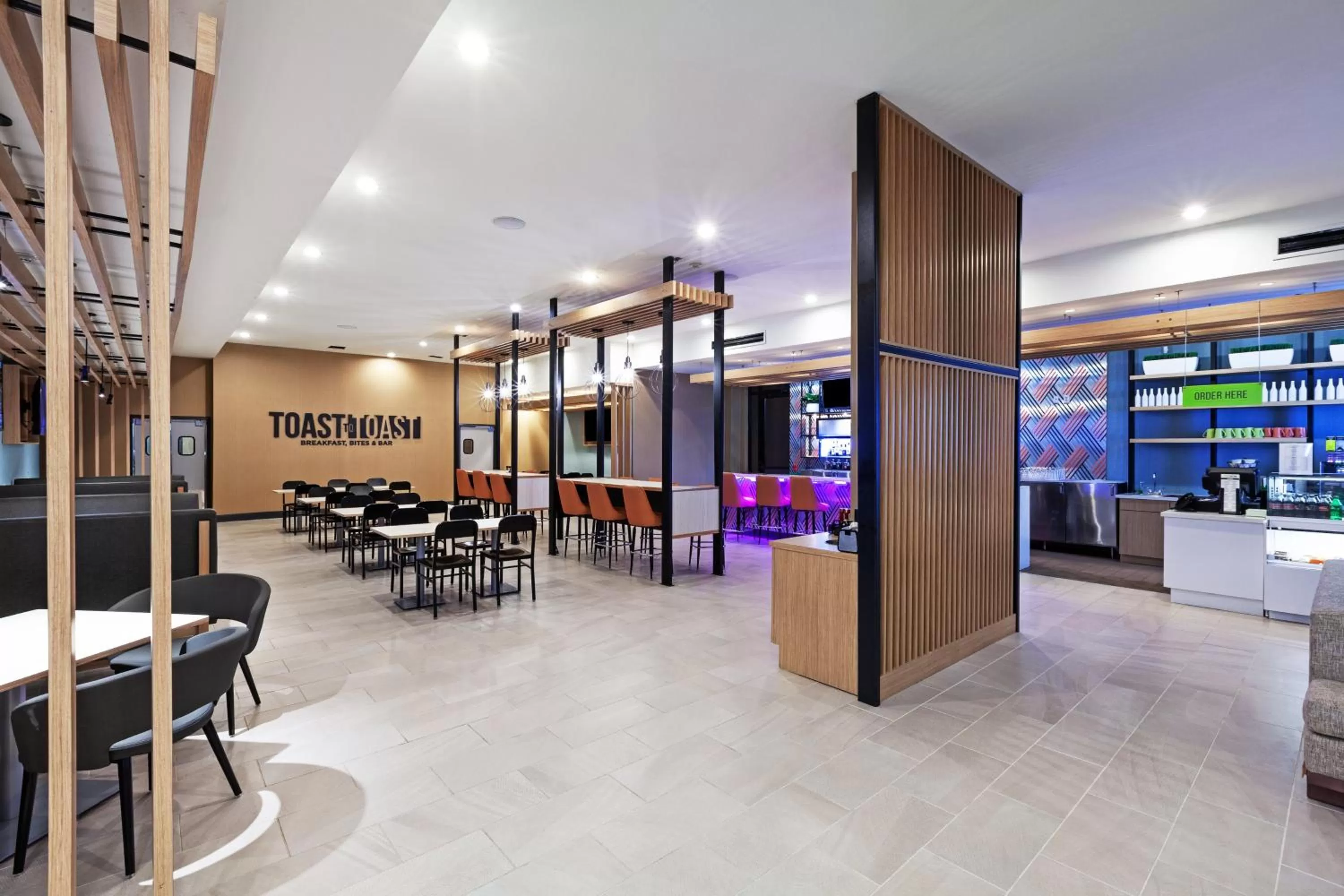 Restaurant/places to eat in Holiday Inn & Suites McKinney - N Allen by IHG