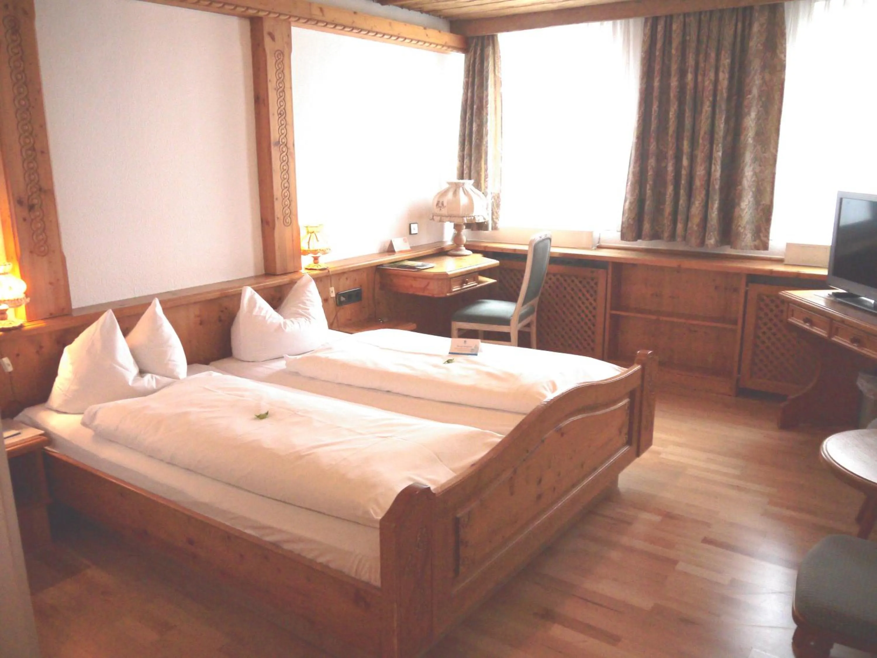 Day, Bed in Flair Hotel Vier Jahreszeiten