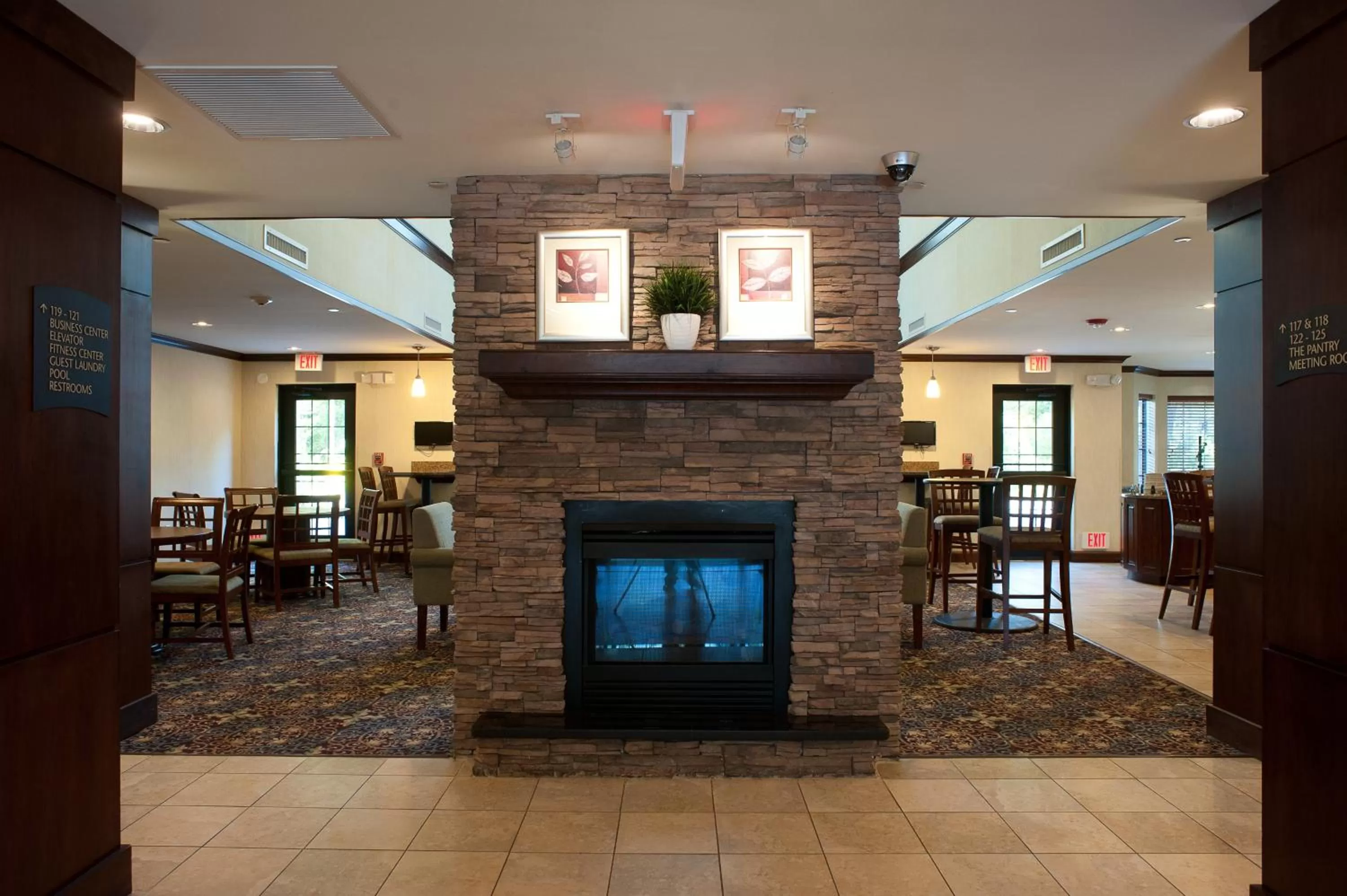 Property building in Staybridge Suites East Stroudsburg - Poconos by IHG