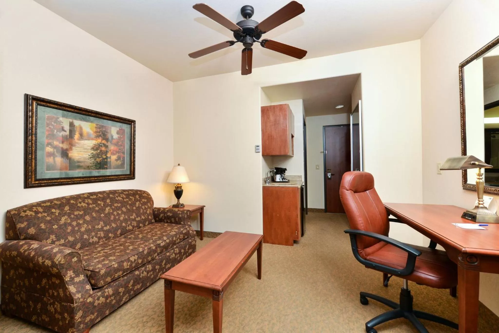 Photo of the whole room in Holiday Inn Express Hotel & Suites Las Cruces by IHG