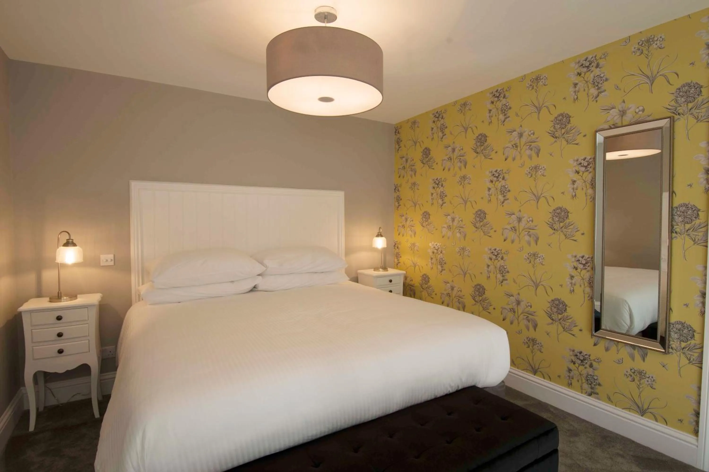 Bed in The Gannet Inn