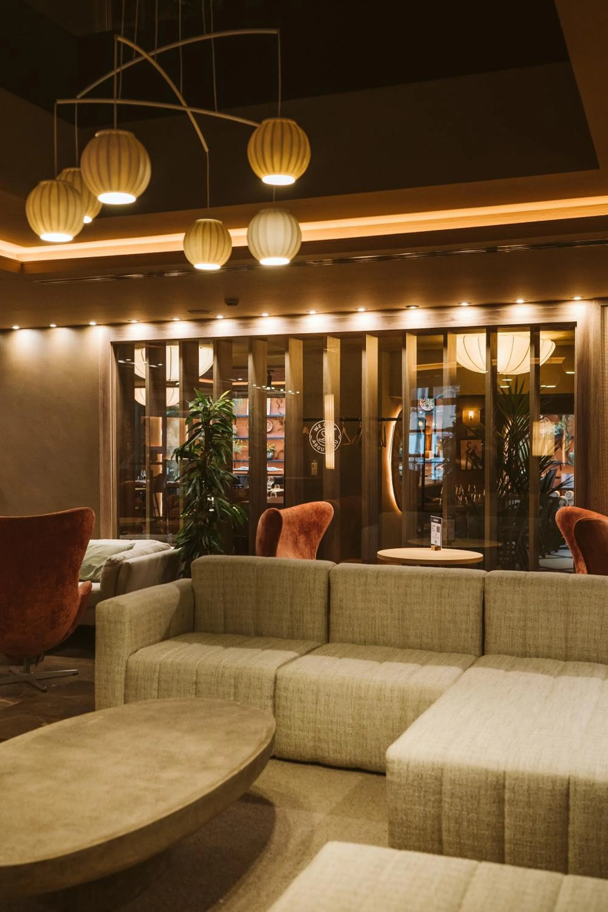 Lobby or reception in Barceló Oviedo Cervantes