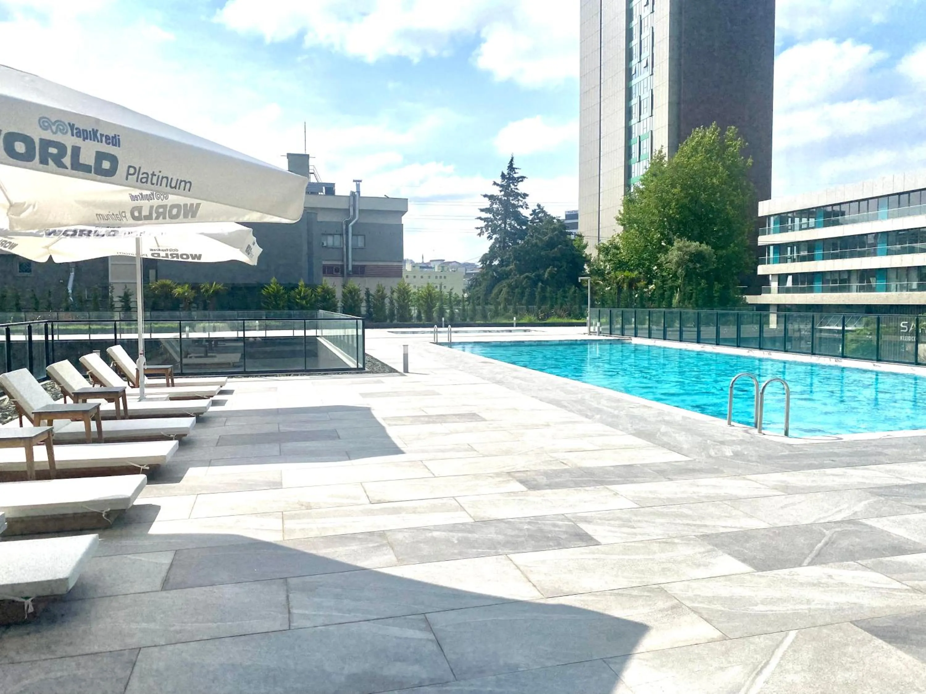 Swimming pool in The G Hotels Istanbul