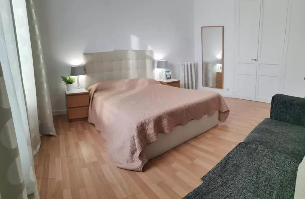 Triple Room with Shared Bathroom in Rooms Tetuan Triple Room with Shared Bathroom in Rooms Tetuan