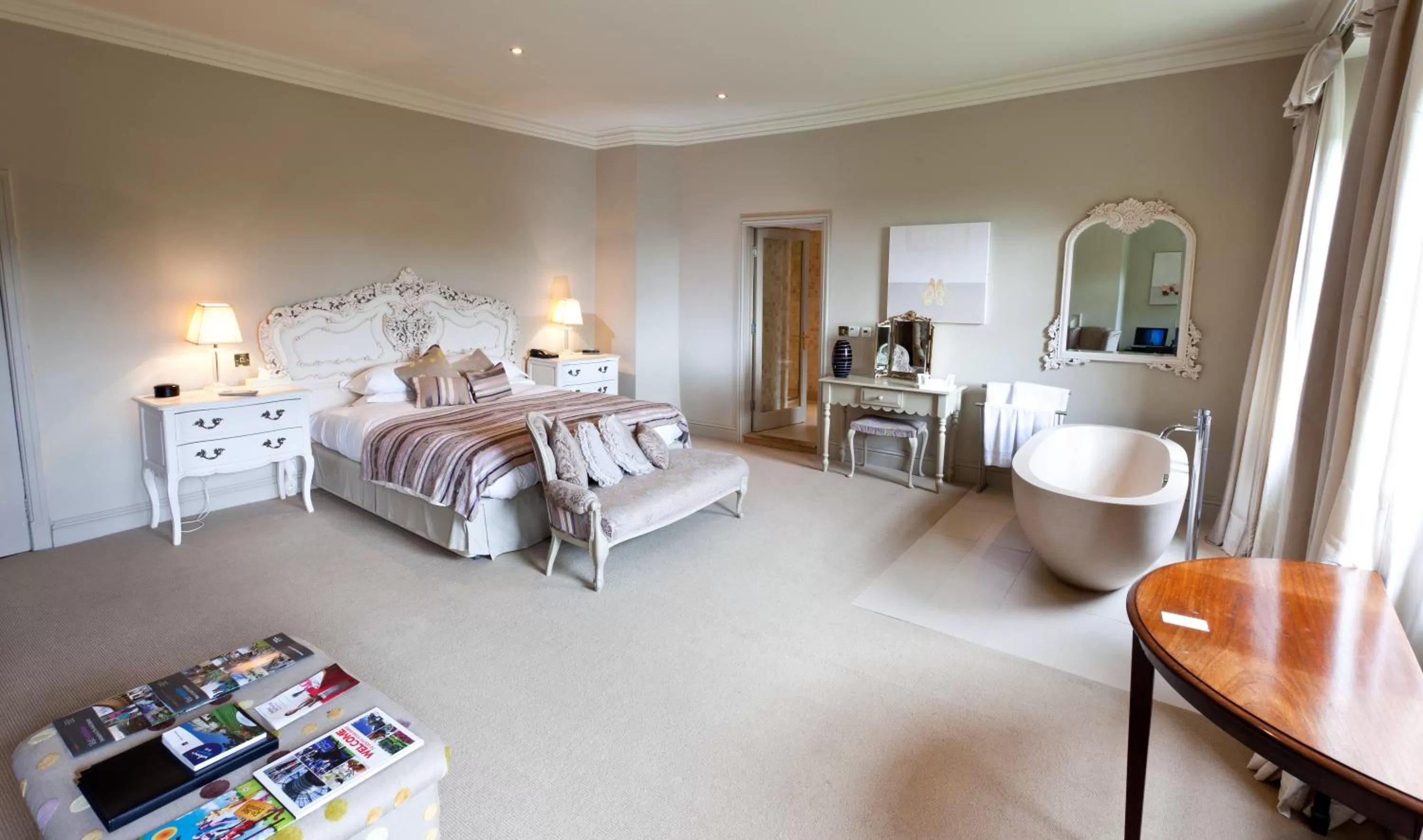 Photo of the whole room, Bed in Best Western Plus Sheffield Mosborough Hall Hotel