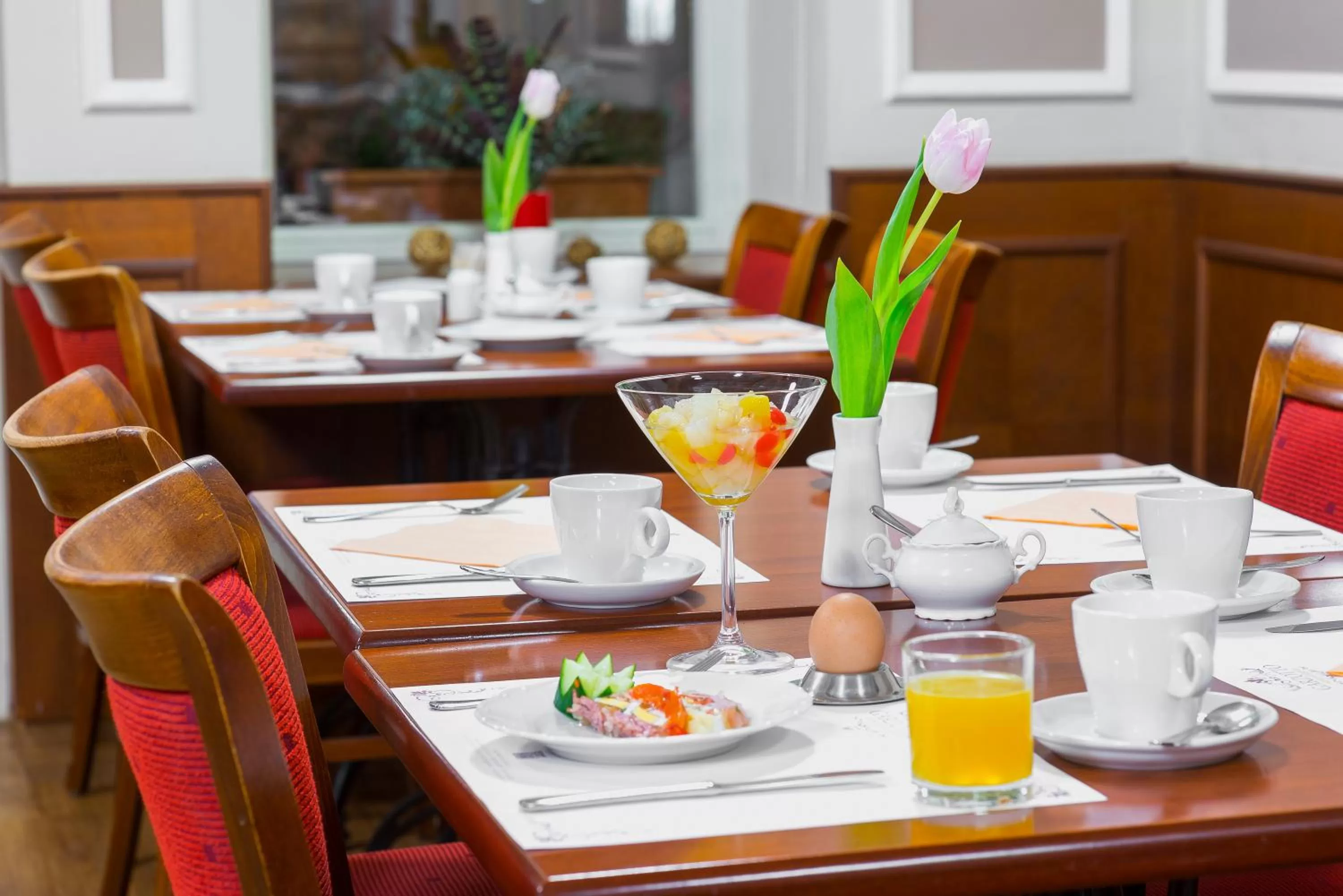 Buffet breakfast in Residence Romanza