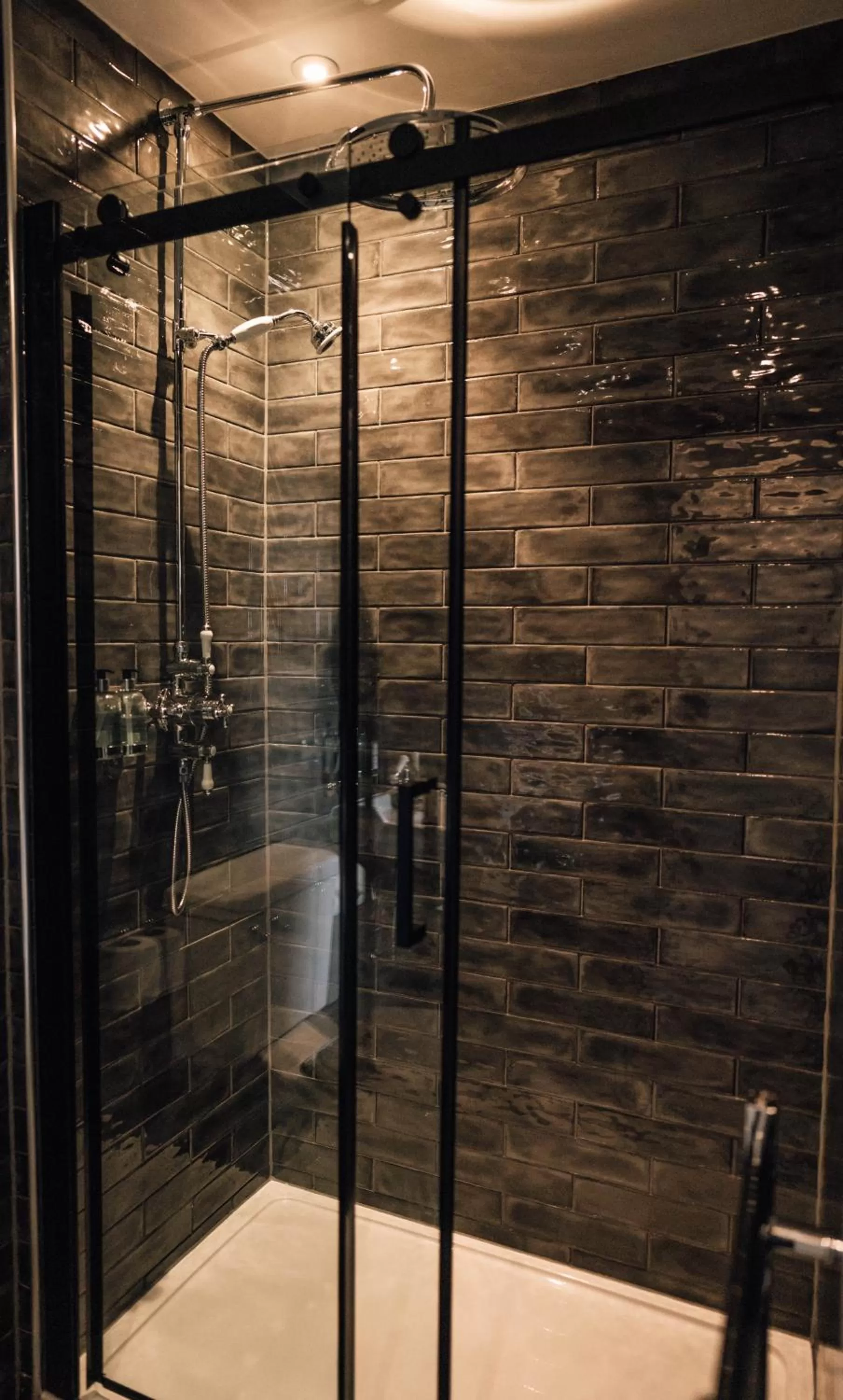 Shower in The Kirkwall Hotel