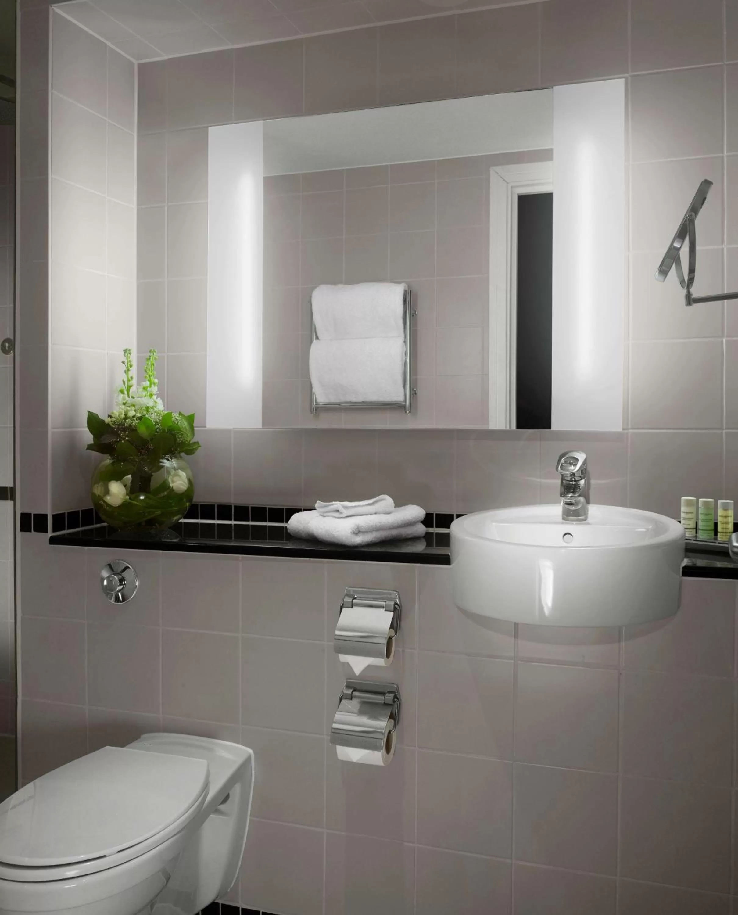 Bathroom in Radisson Blu Hotel, Durham