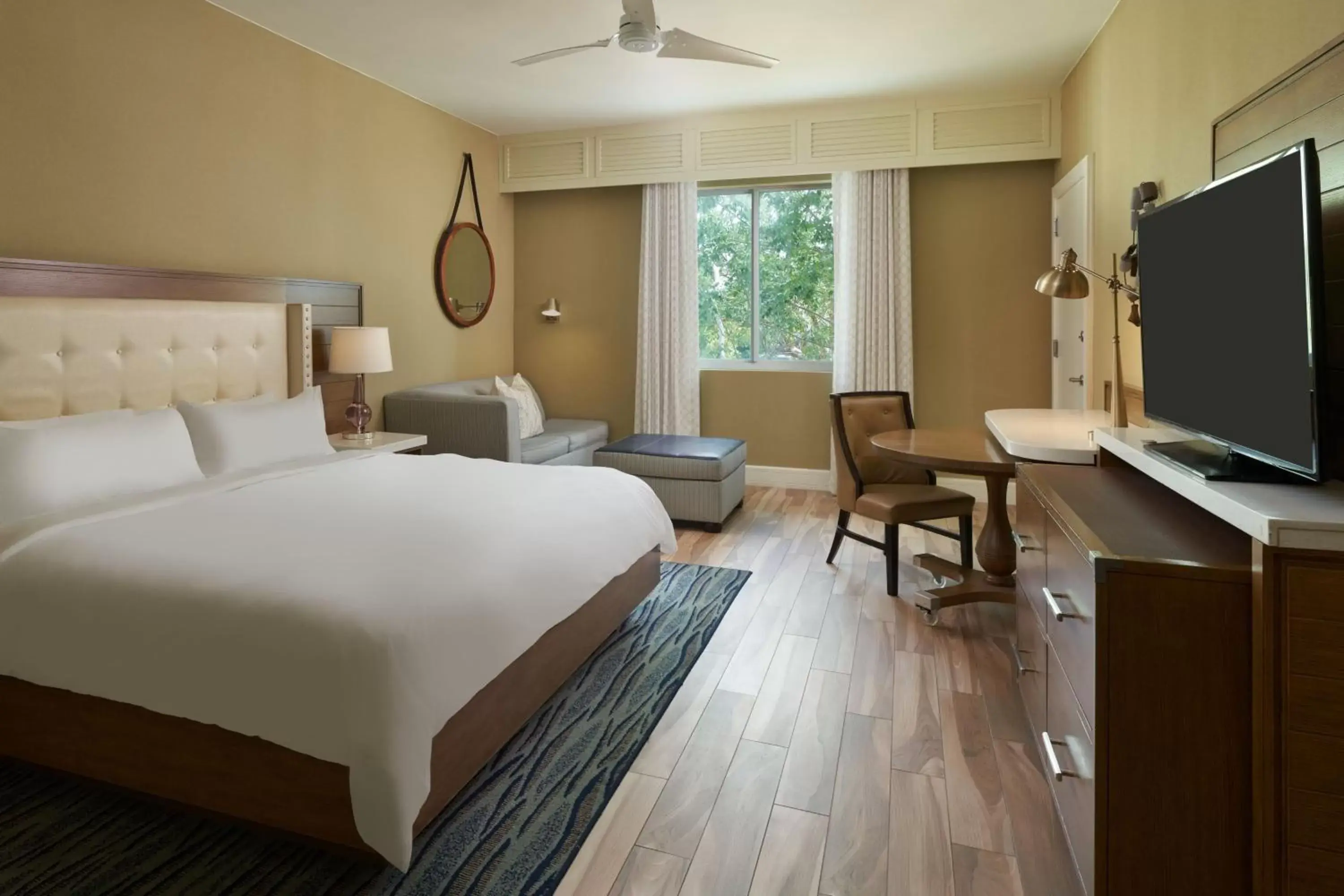 Guest room, 1 King, No view in Playa Largo Resort & Spa, Autograph Collection Guest room, 1 King, No view in Playa Largo Resort & Spa, Autograph Collection