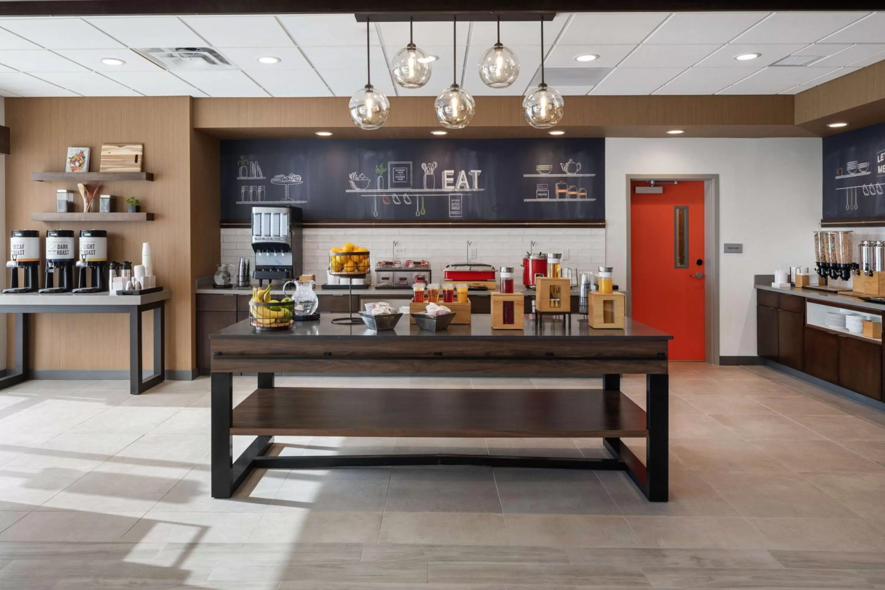 Breakfast in Hampton Inn Circleville, Oh