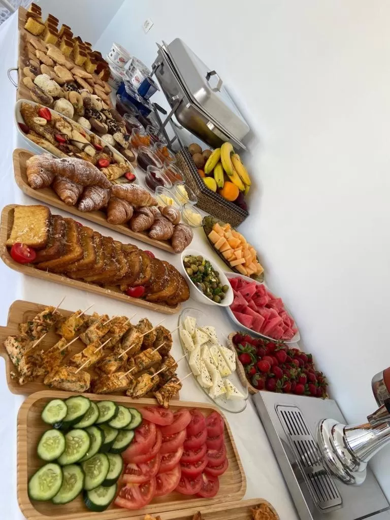 Food and drinks in Otto Hotel