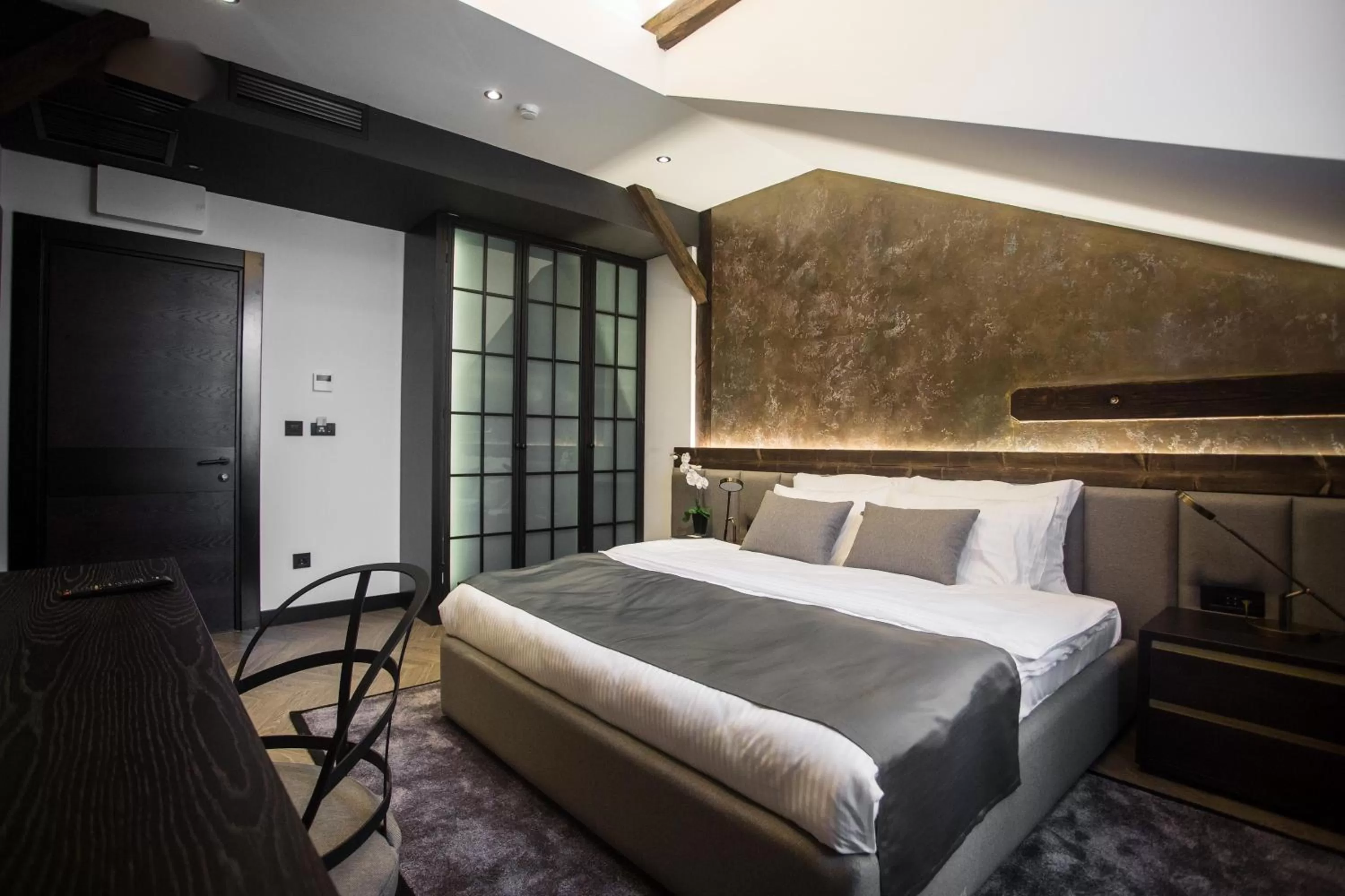 Bed in Industrial 1853.