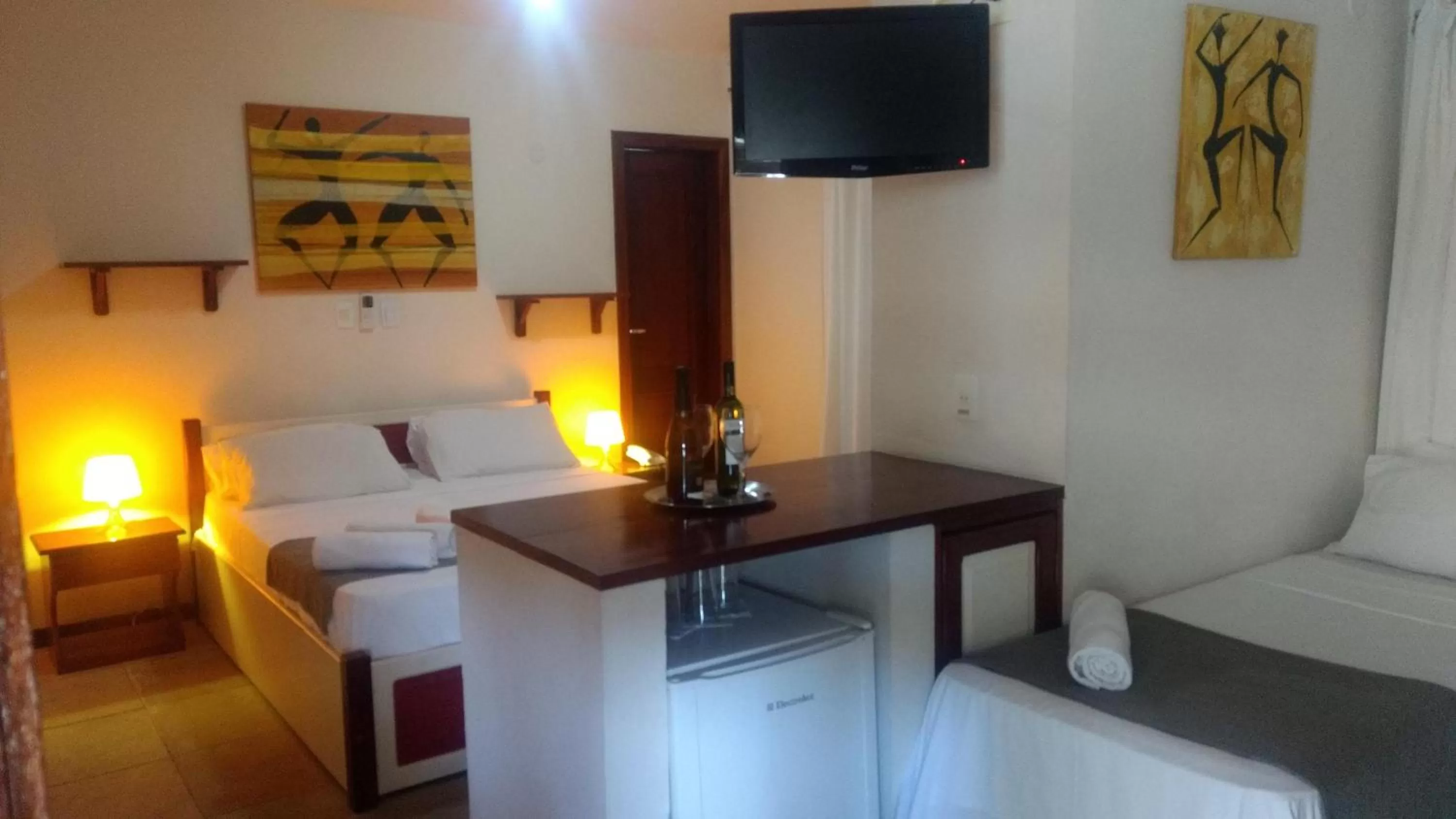 TV/Entertainment Center in Hotel Pousada Salvador Paradise