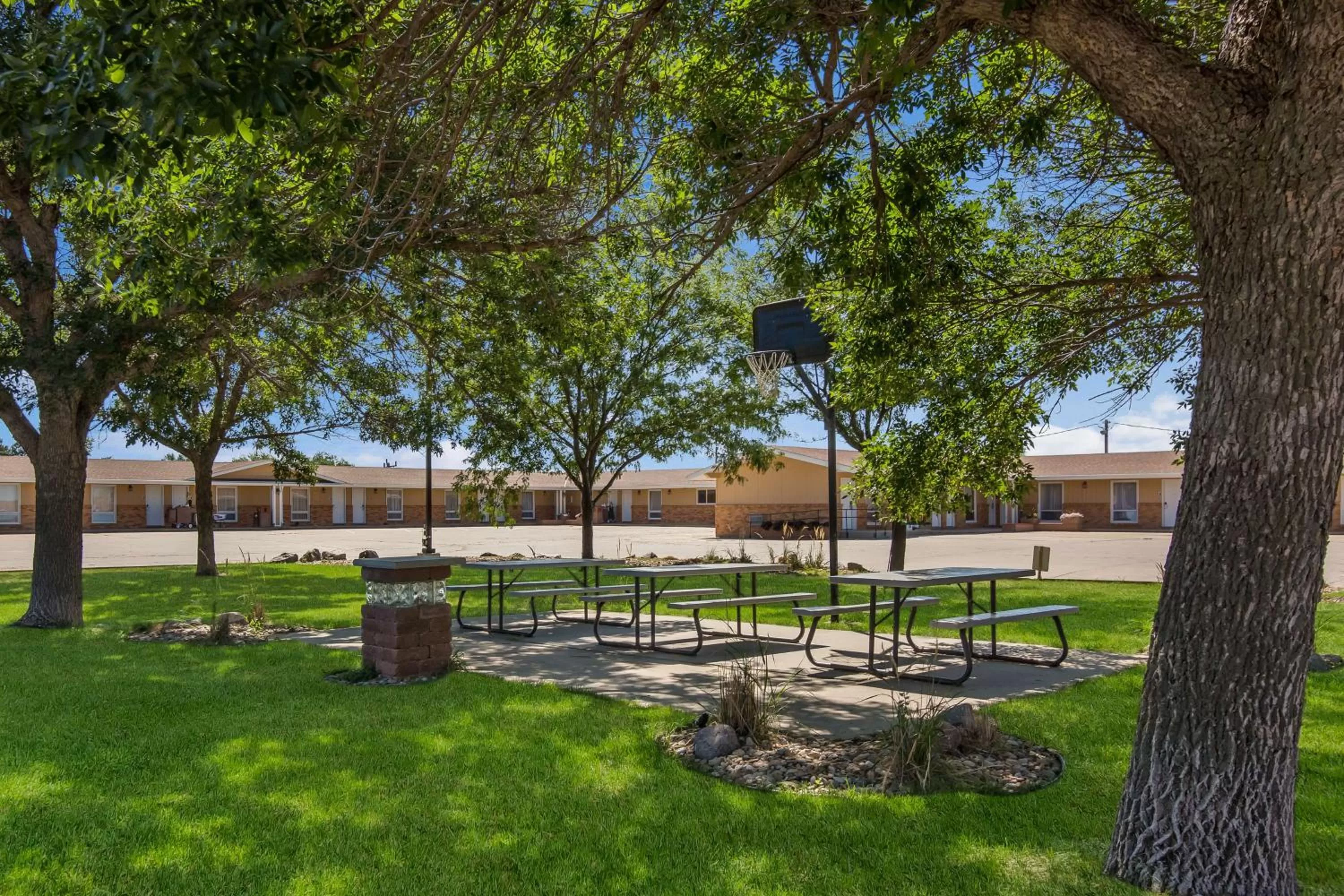 Property building in Best Western Graham's