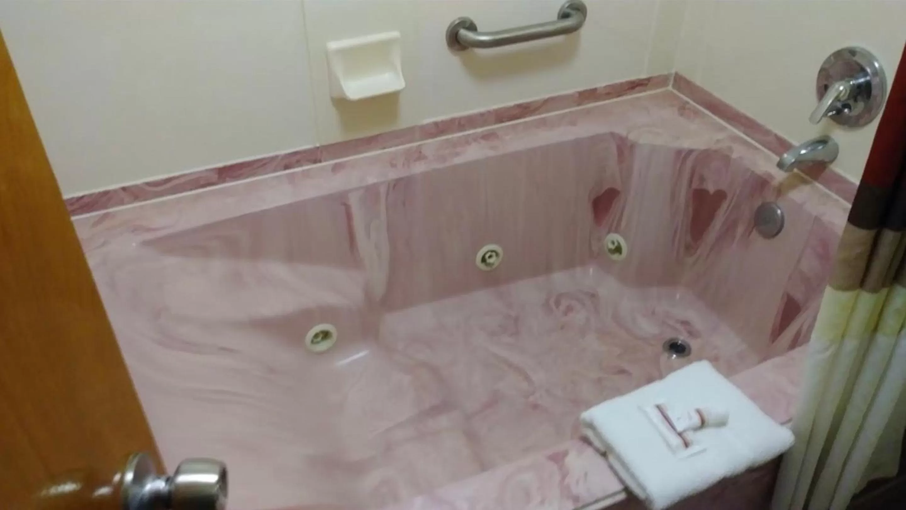 Spa and wellness centre/facilities in Red Roof Inn Clarksville