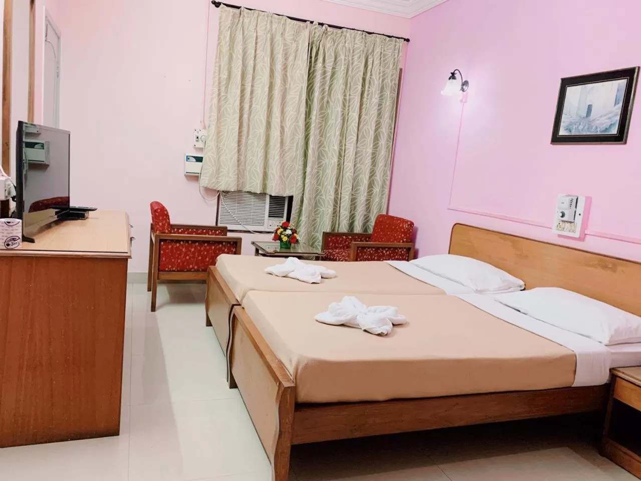 Bed in Margao Residency