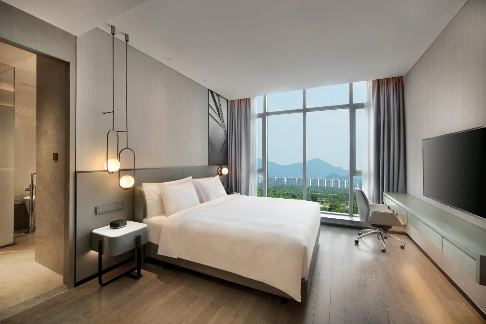 Photo of the whole room, Bed in Crowne Plaza Hangzhou Science City by IHG