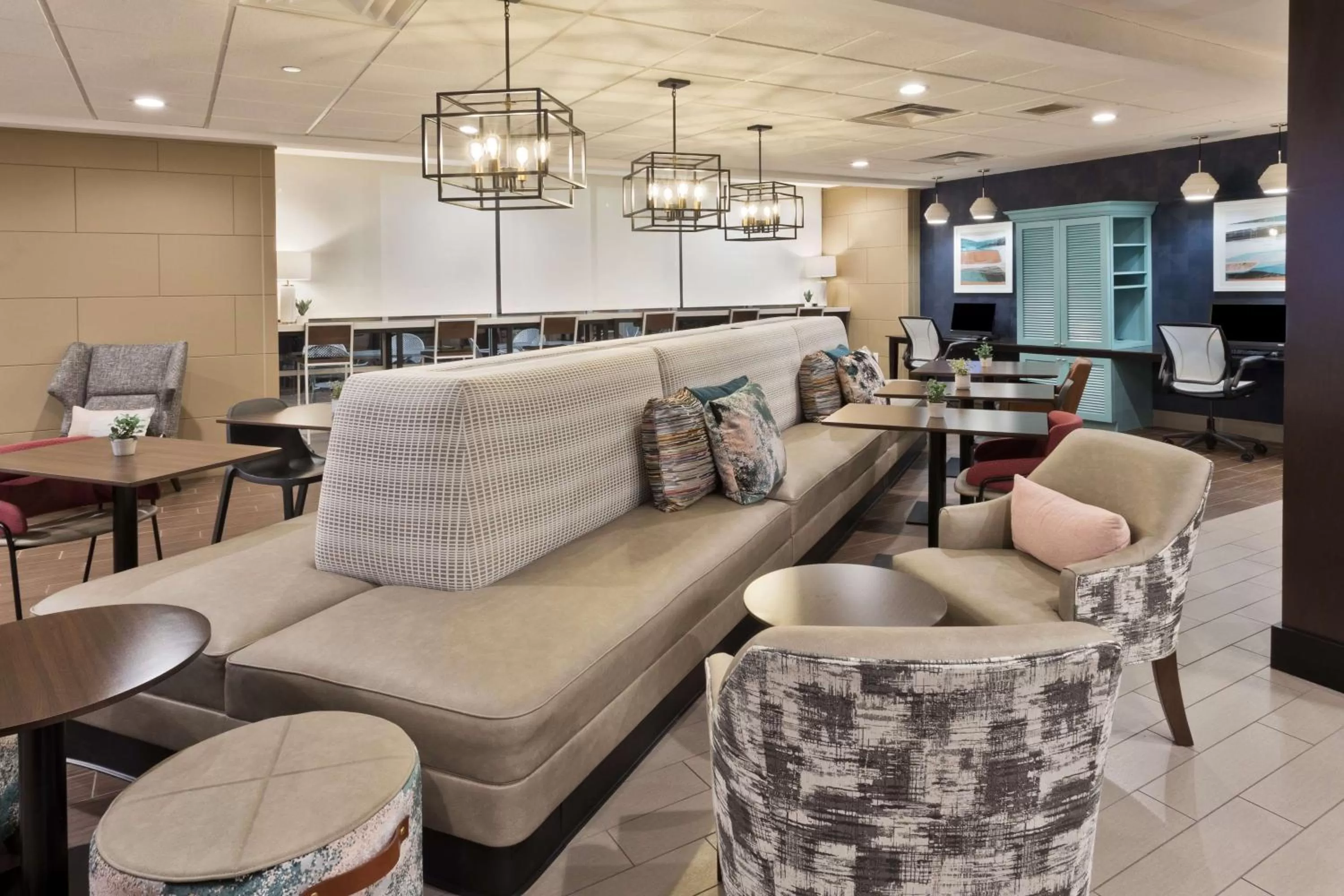 Lobby or reception in Home2 Suites by Hilton Columbus