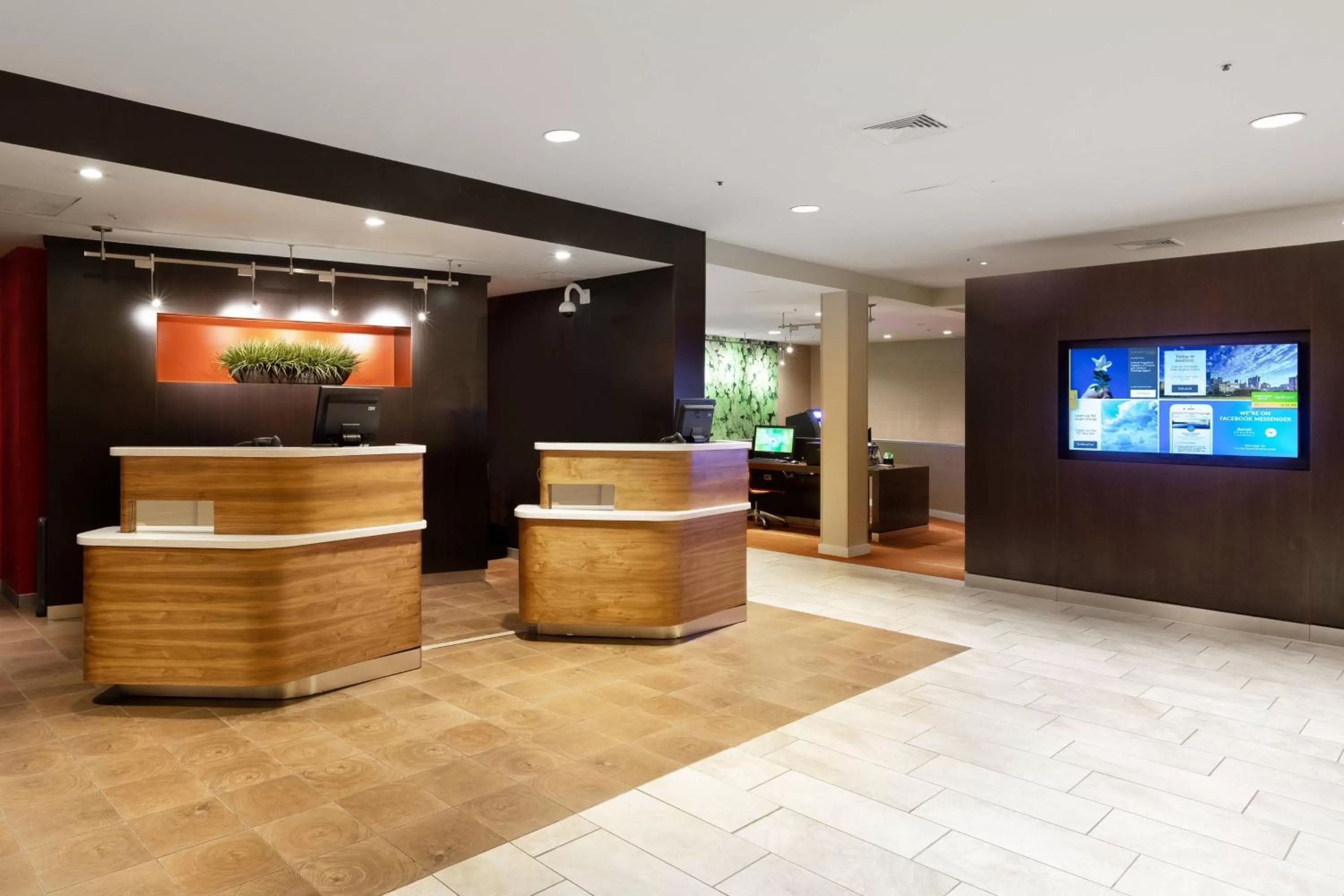 Lobby or reception in Courtyard by Marriott Dallas-Fort Worth/Bedford