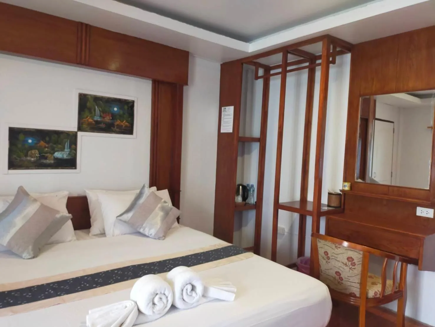 Bedroom, Bed in Lanta Nice Beach Resort - SHA Extra Plus