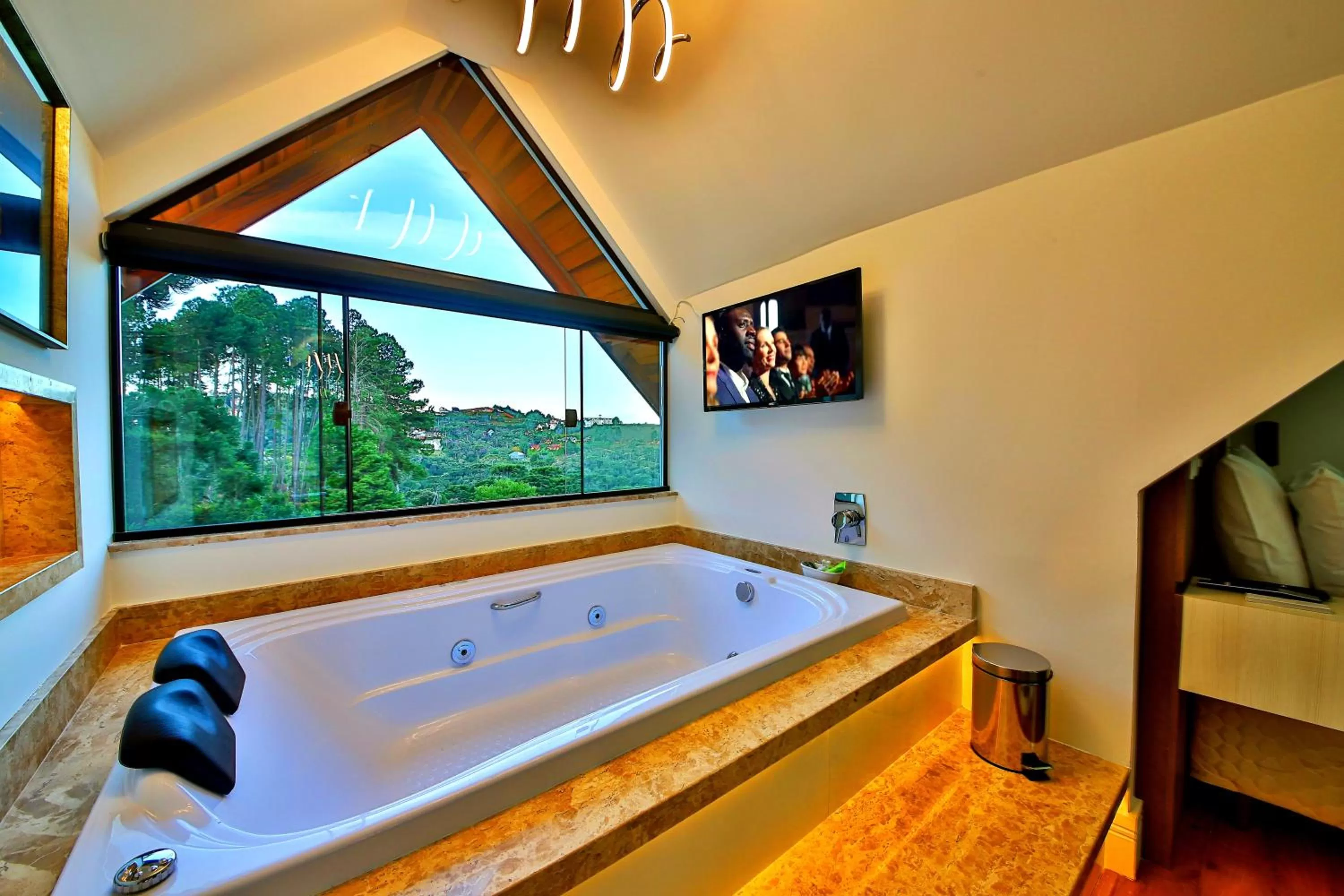 Hot Tub in Caminho das Pedras Pousada de Charme