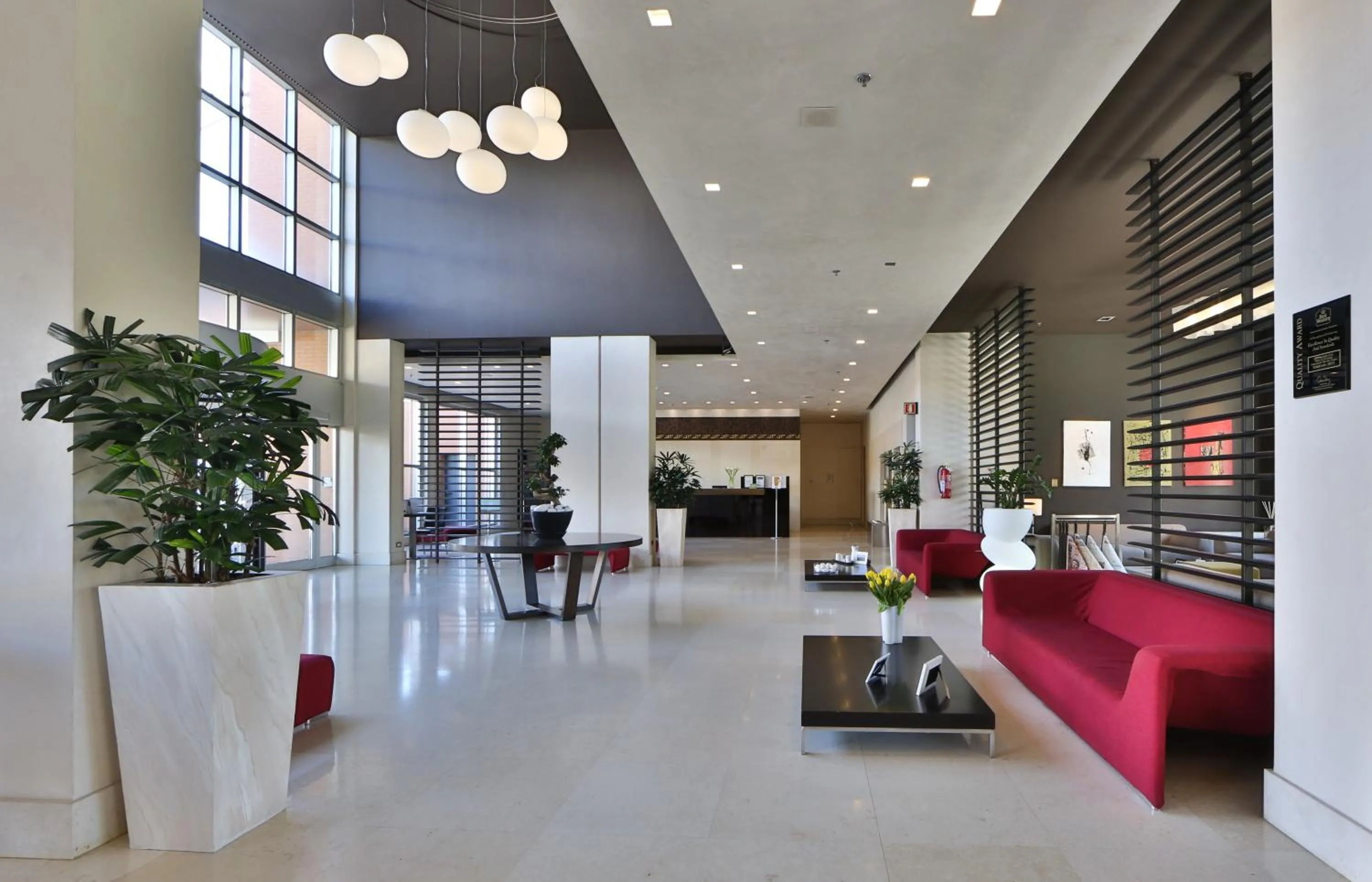 Lobby or reception in Best Western Plus Hotel Le Favaglie