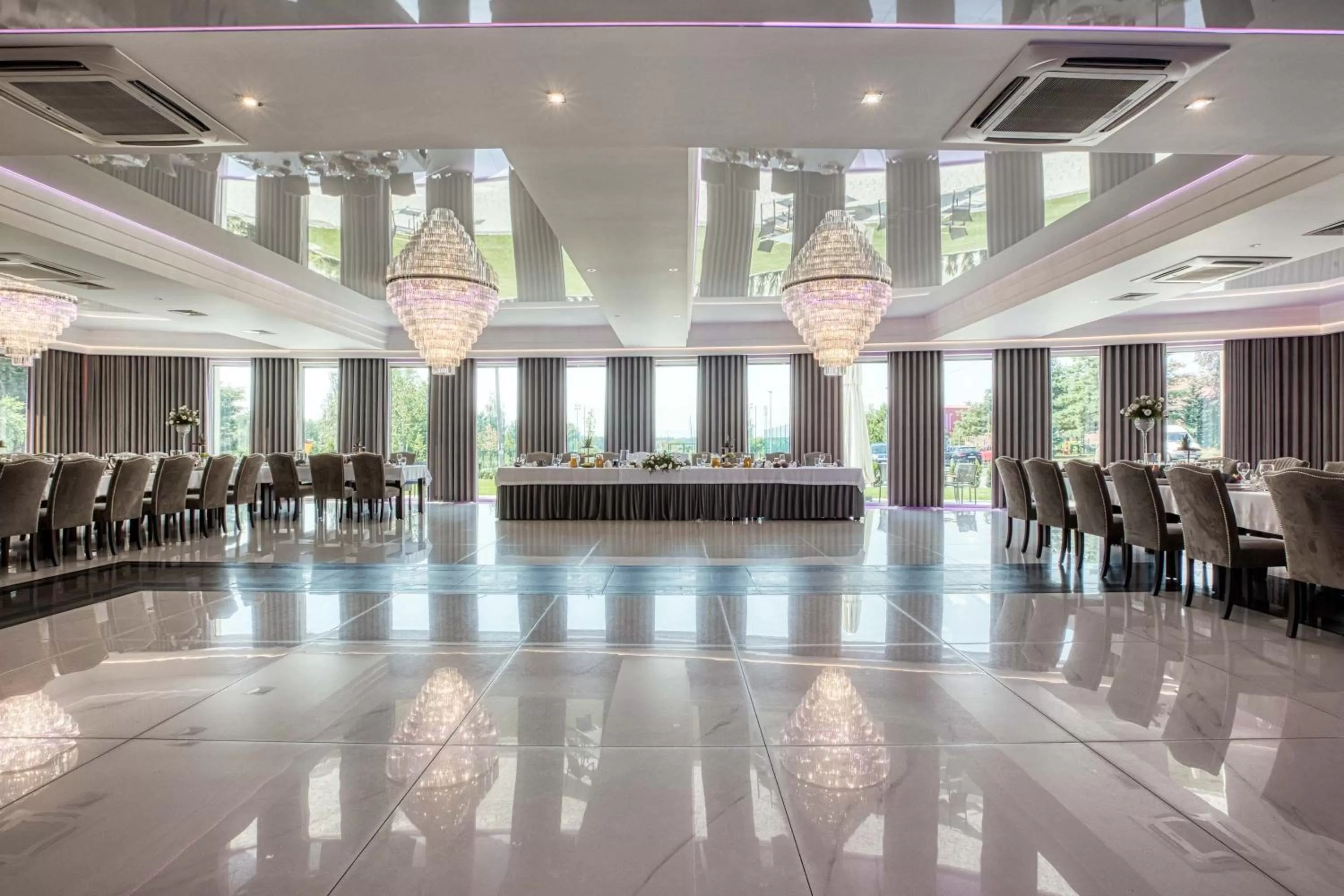 Restaurant/places to eat, Banquet Facilities in Hotel Biały Dom