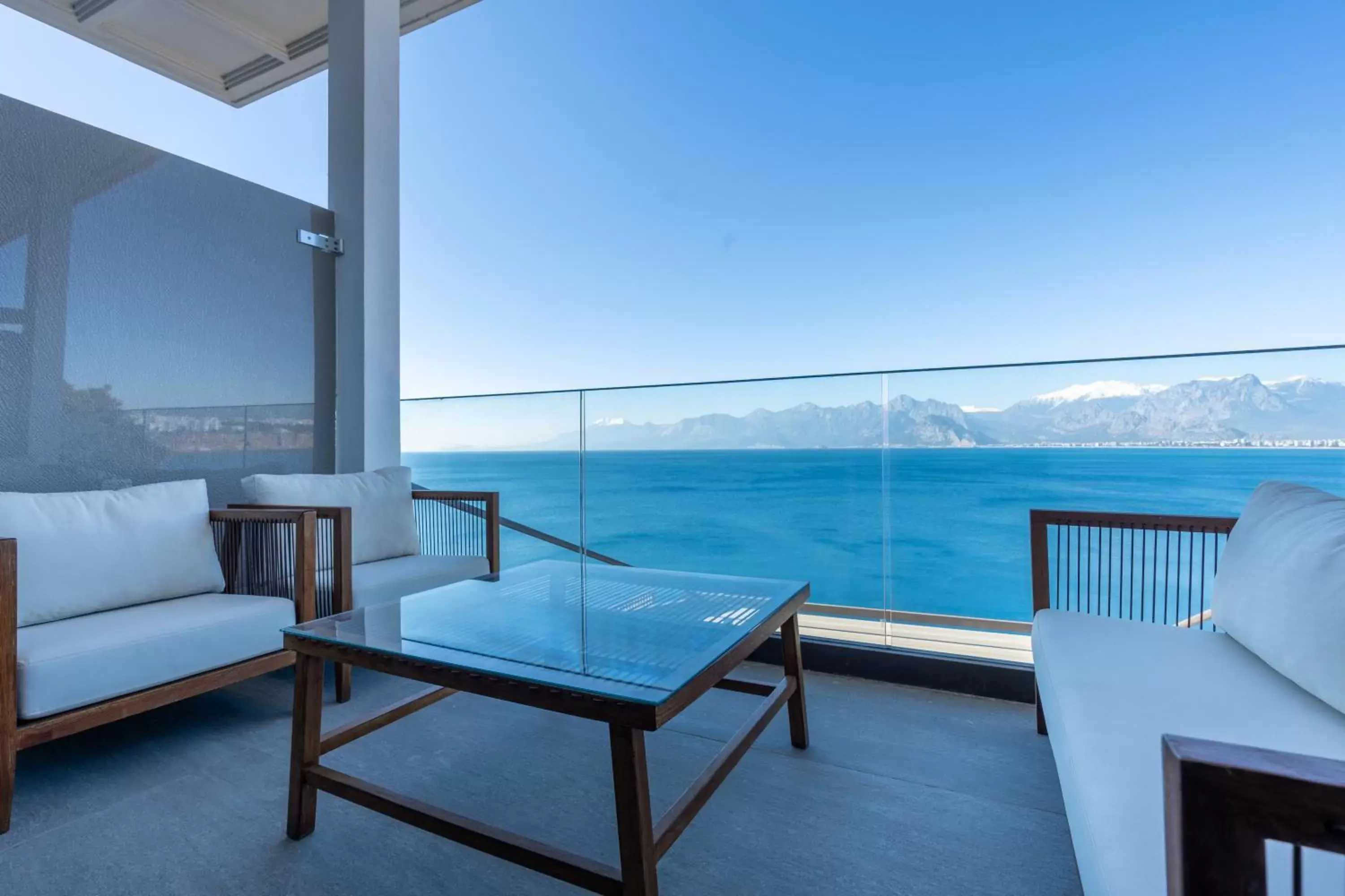 Junior Suite with Sea View in Perge Hotels - Adult Only 18 plus Junior Suite with Sea View in Perge Hotels - Adult Only 18 plus