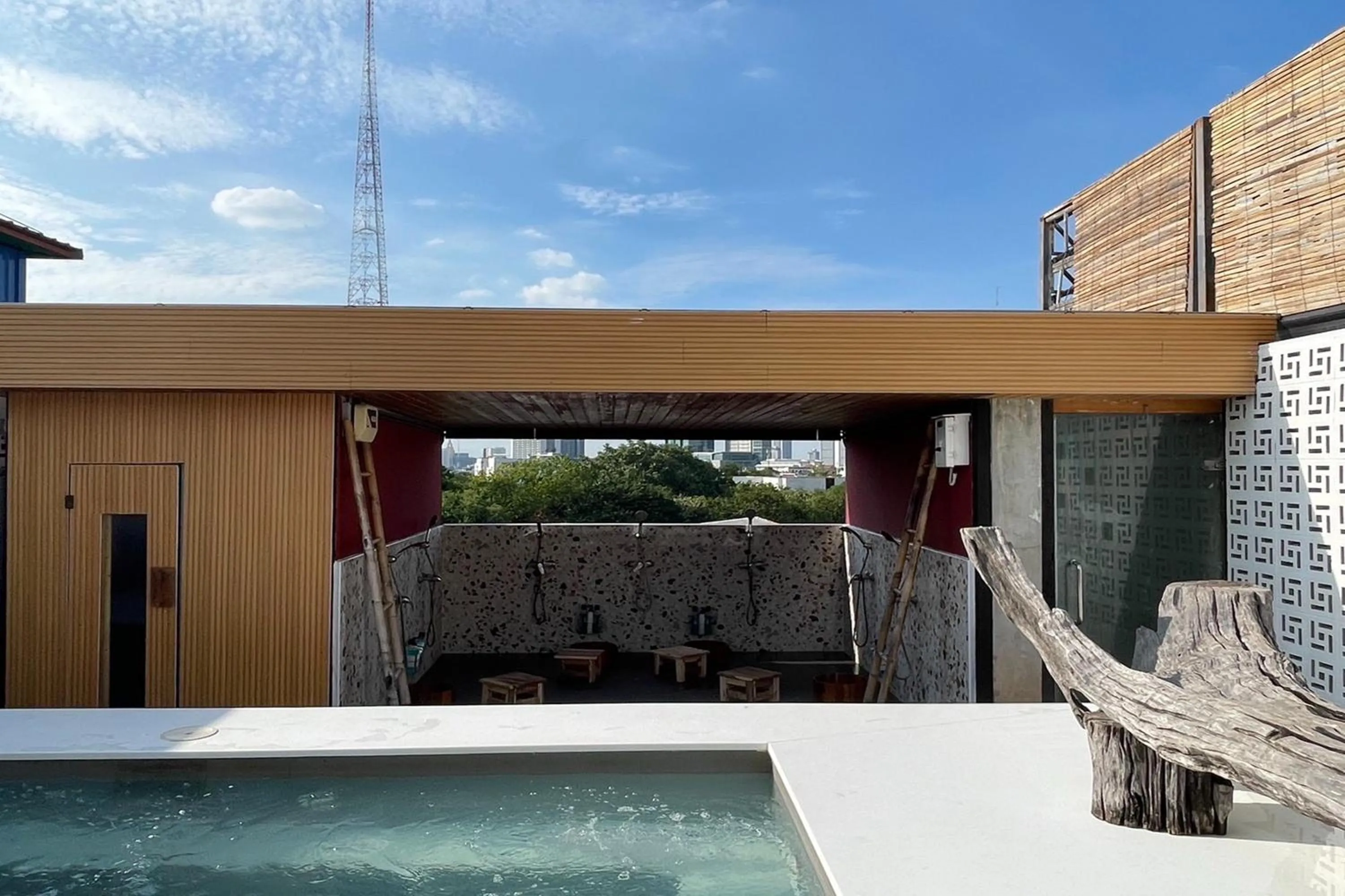 Property building in Blu Cabin Ari Stylish Gay Poshtel