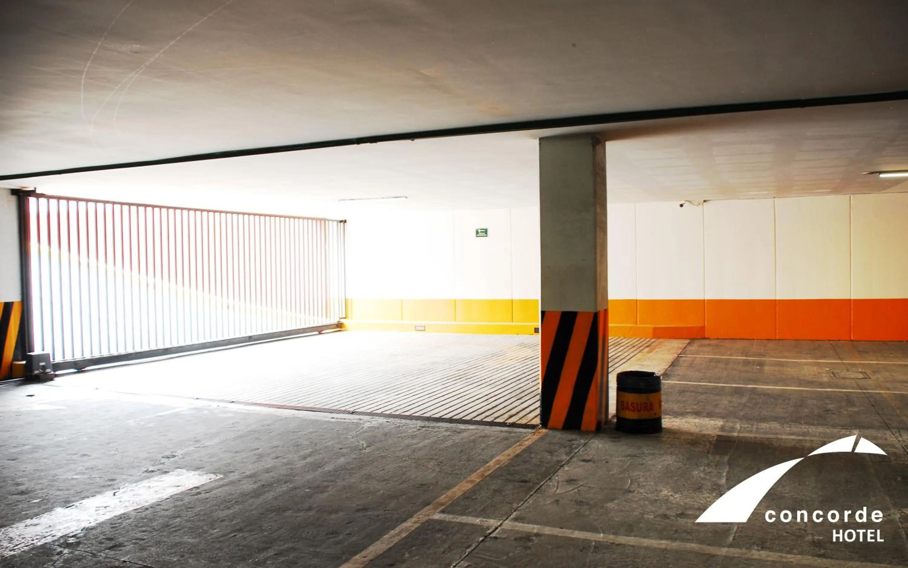 Parking in Hotel Concorde Toluca