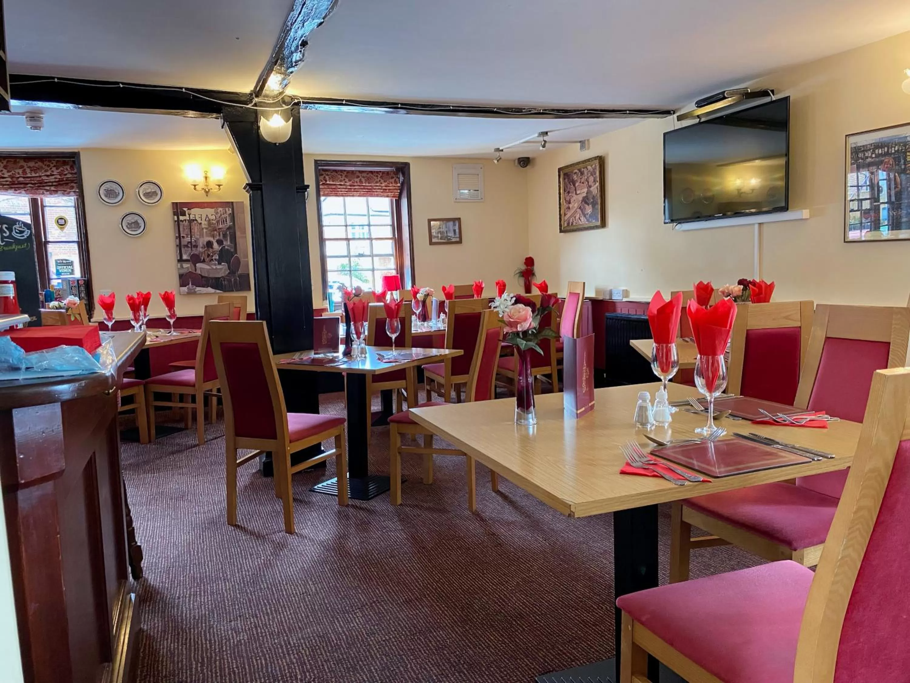 Restaurant/places to eat in The Five Bells, Eastry