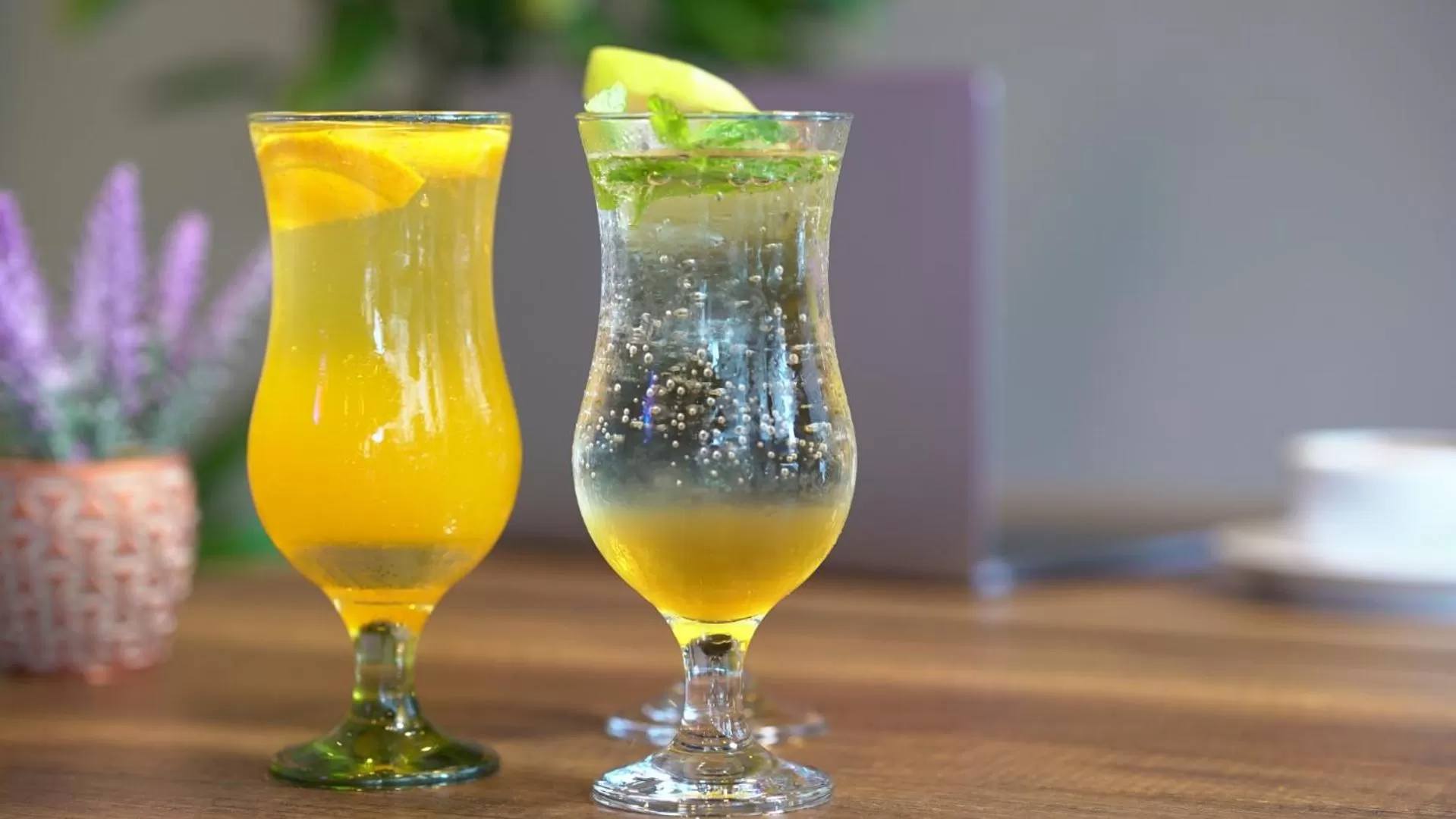 Drinks in Homey AirPort Hotel